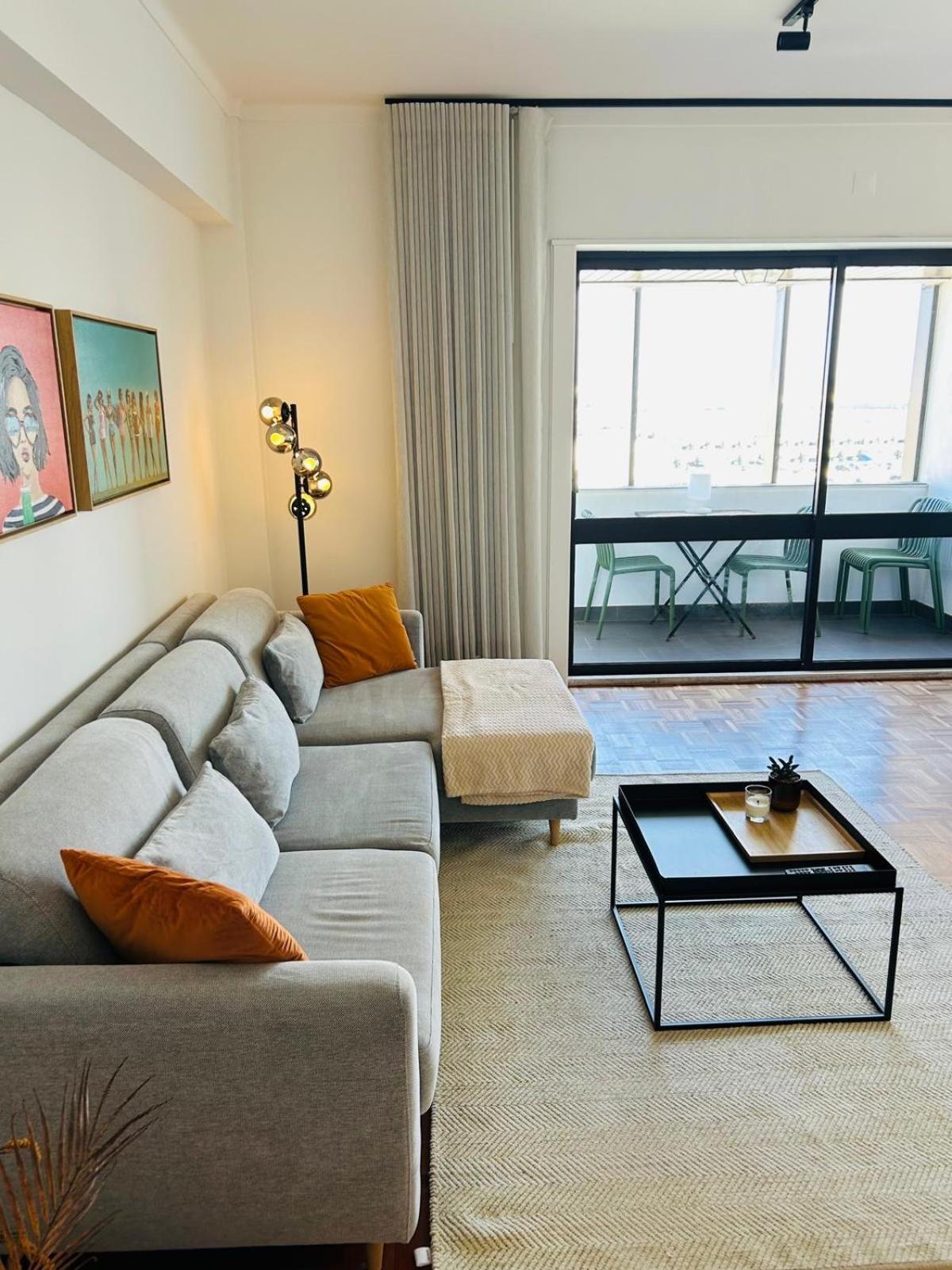 Three-Bedroom Apartment photo 1