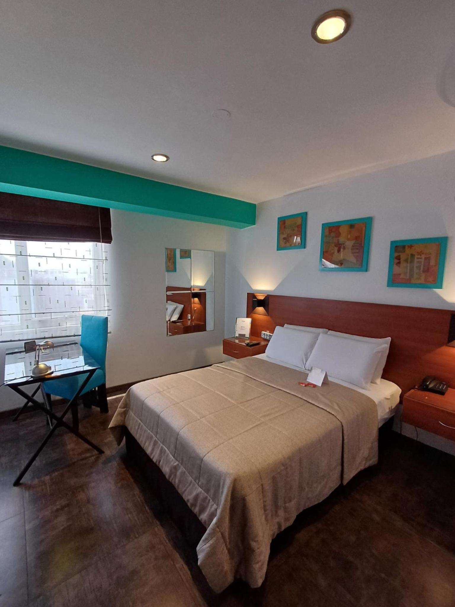 Standard Double Room - Photo 7