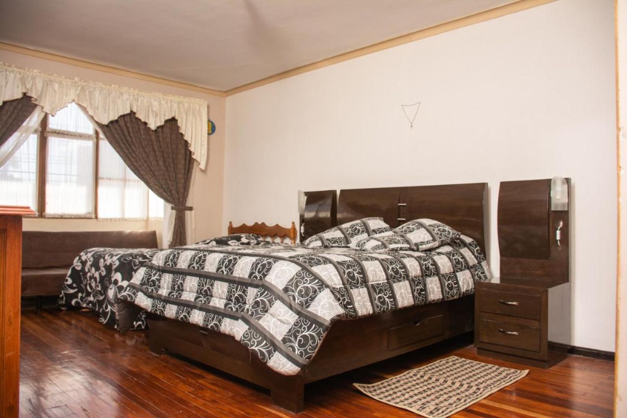 Two-Bedroom Apartment photo 3