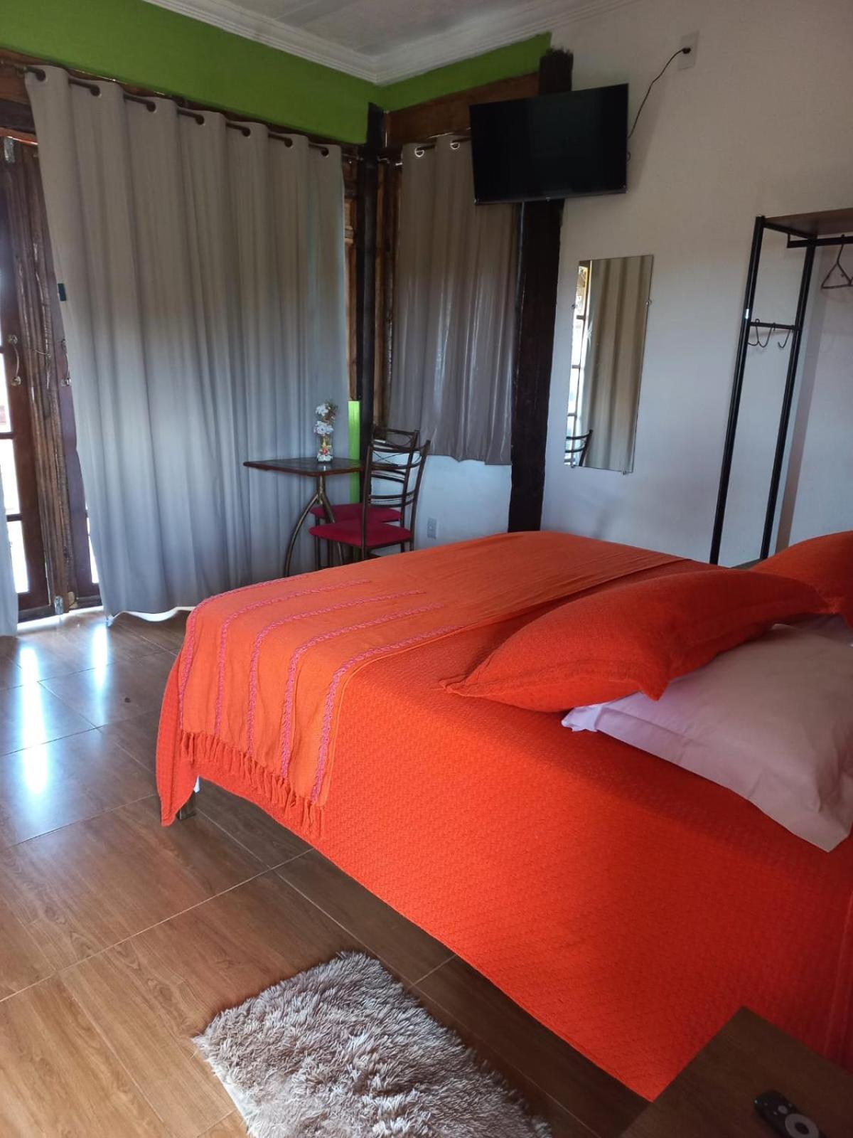 Triple Room with Mountain View - Photo 3