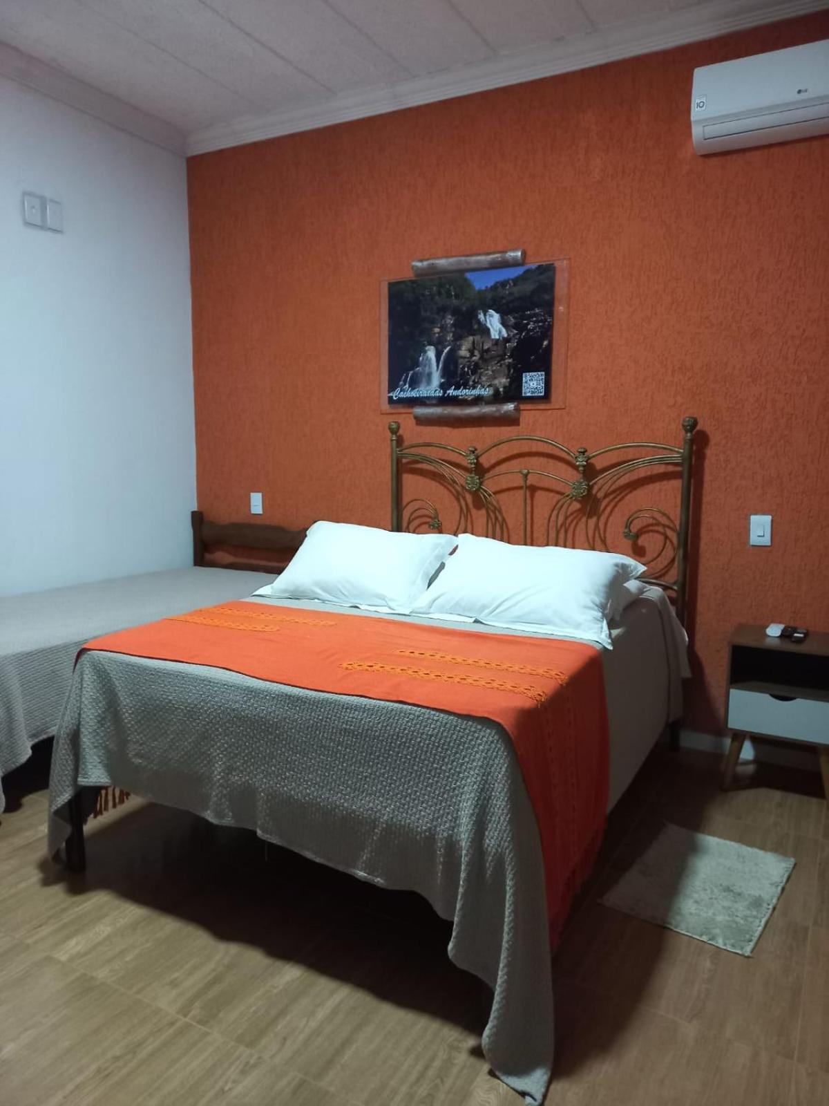 Queen Suite - Photo 7