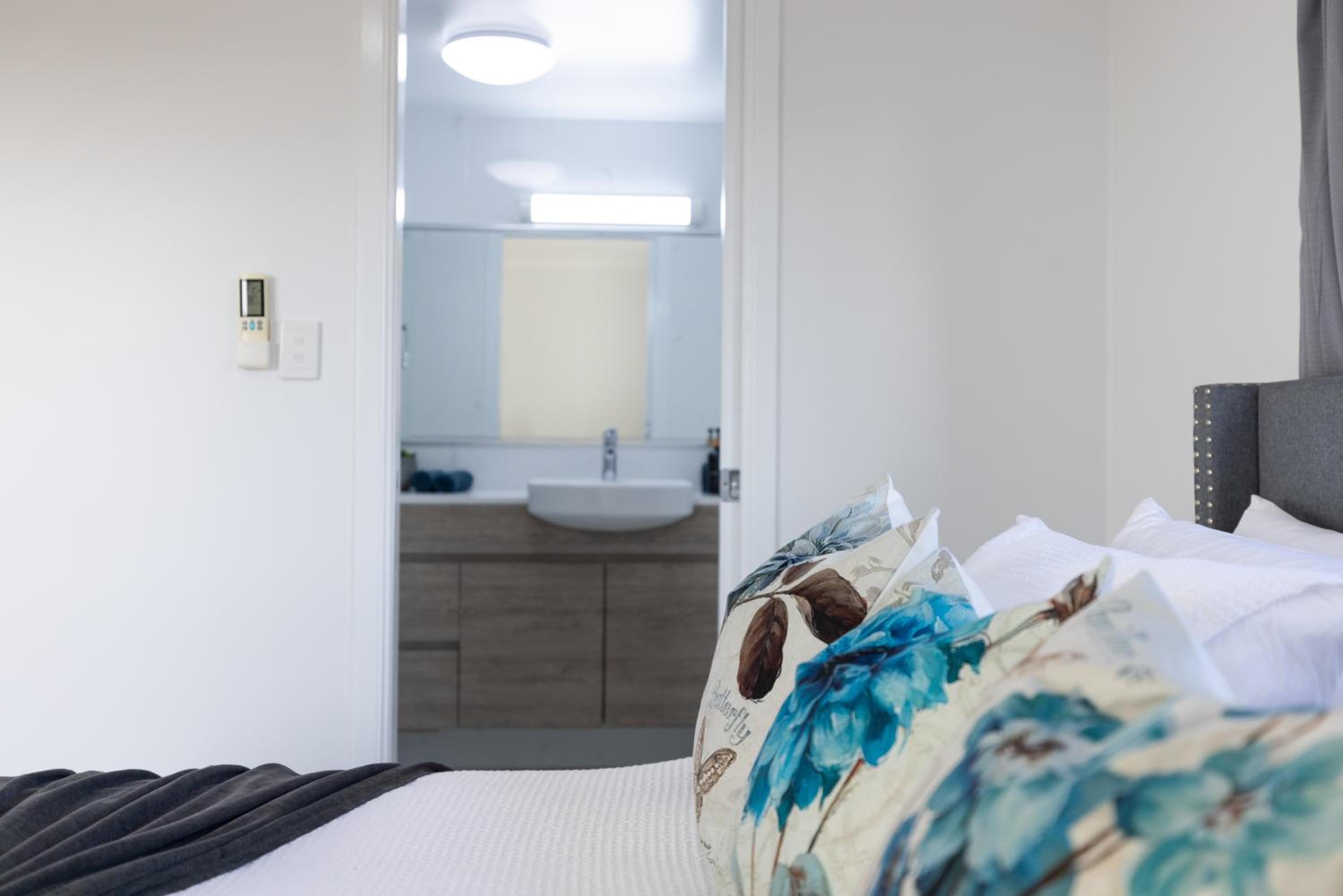 Two-Bedroom Apartment with Ocean View photo 1