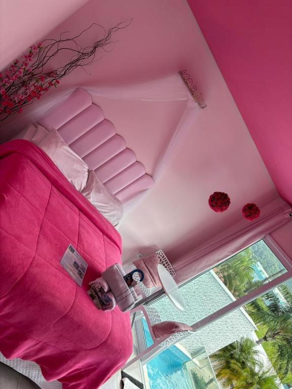 Junior Suite With Private Pool