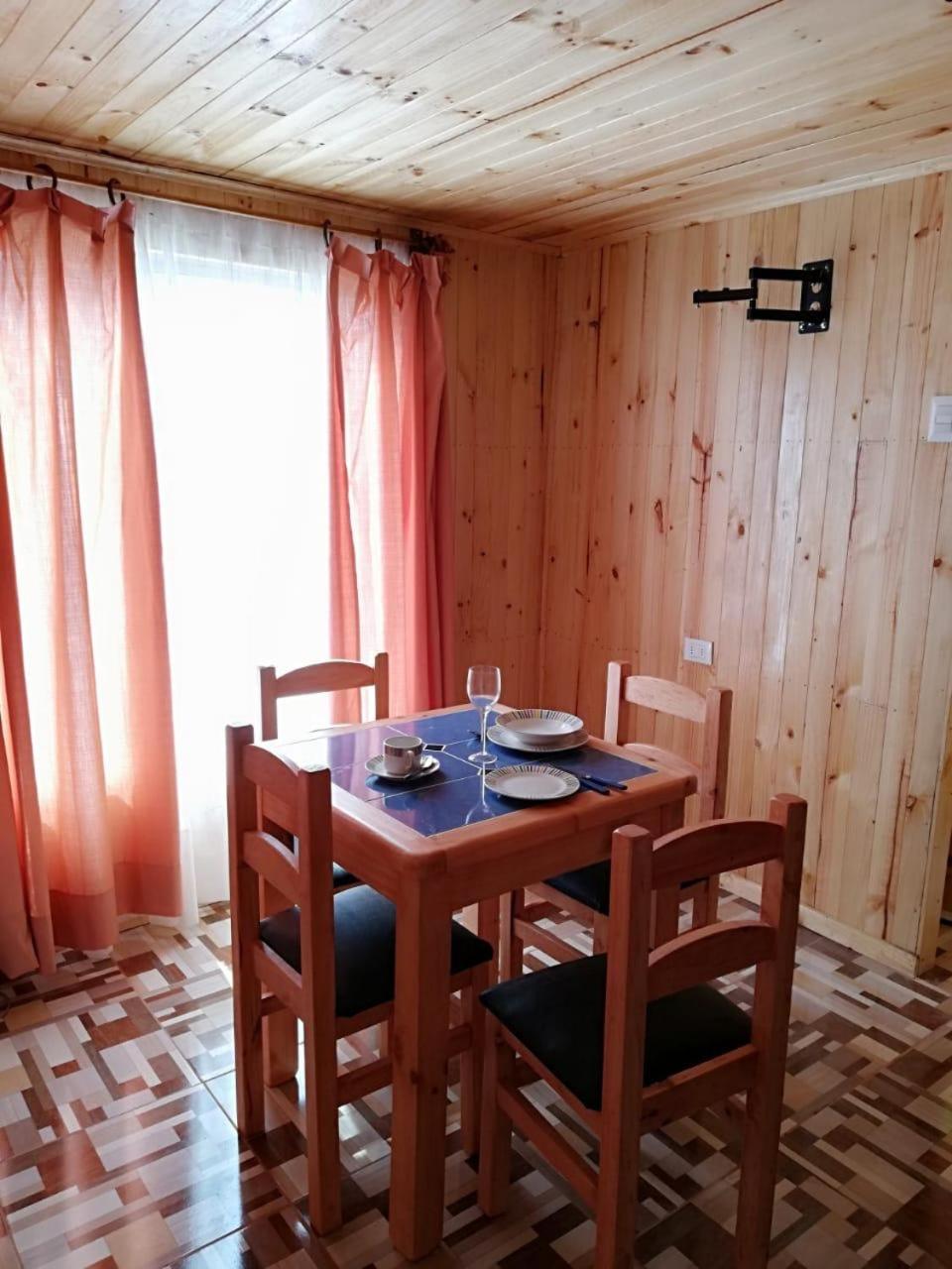 One-Bedroom House photo 3