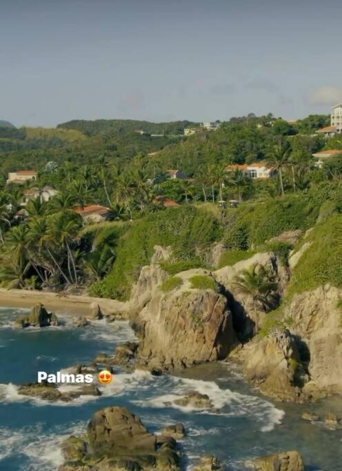 Two-Bedroom Apartment with Balcony and Sea View photo 2