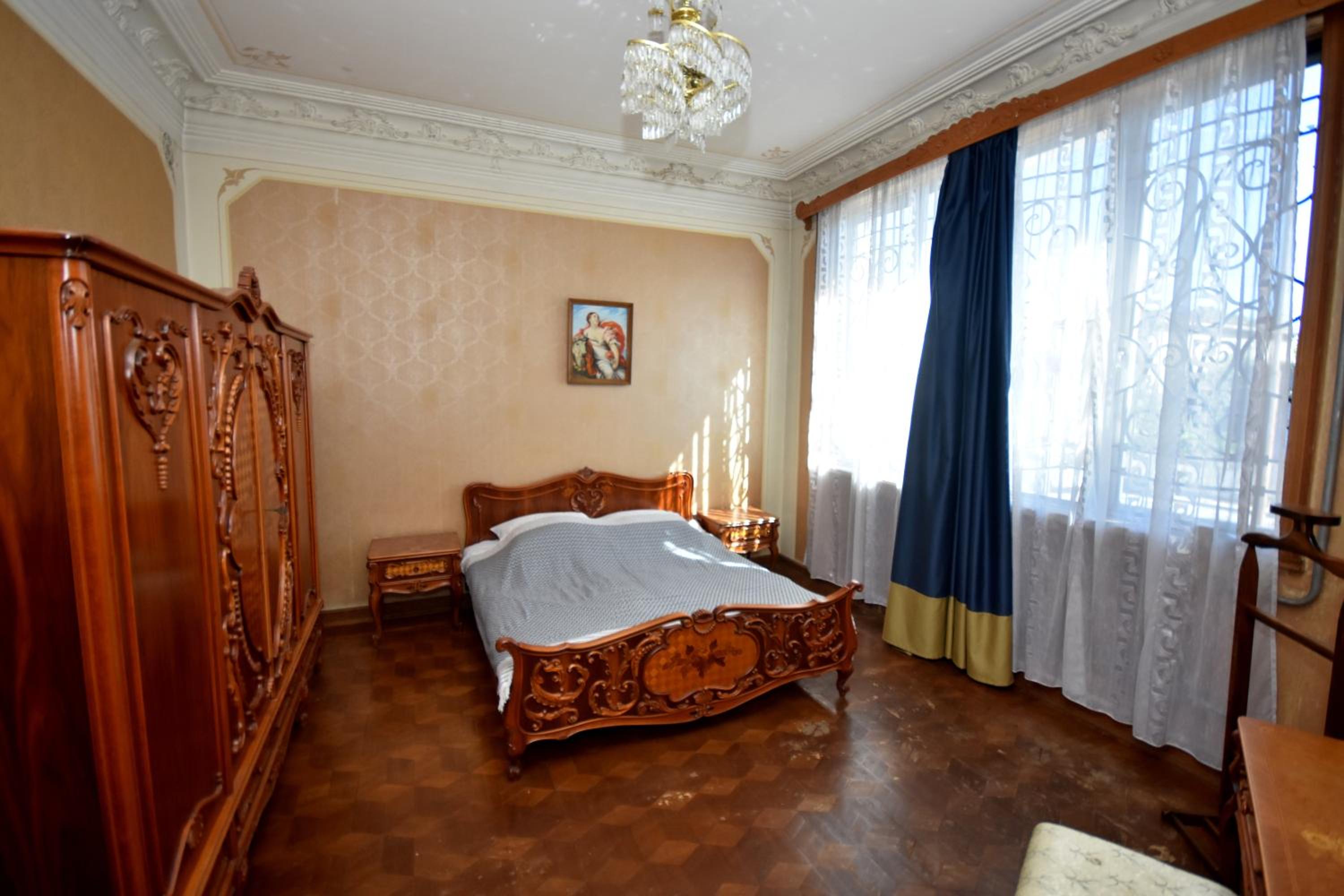 Large Double Room photo 2
