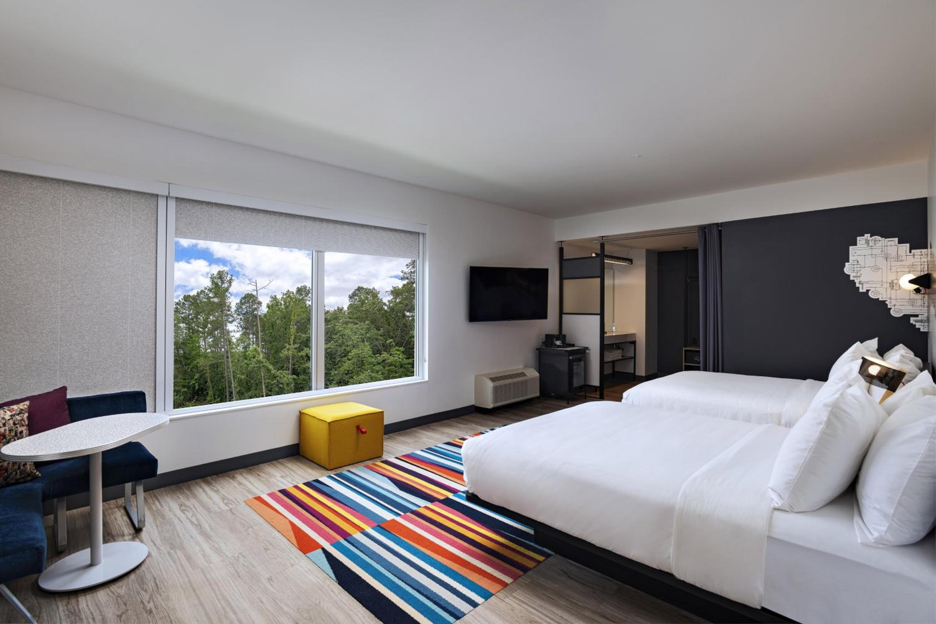 Aloft, Guest room, 2 Queen - Photo 1