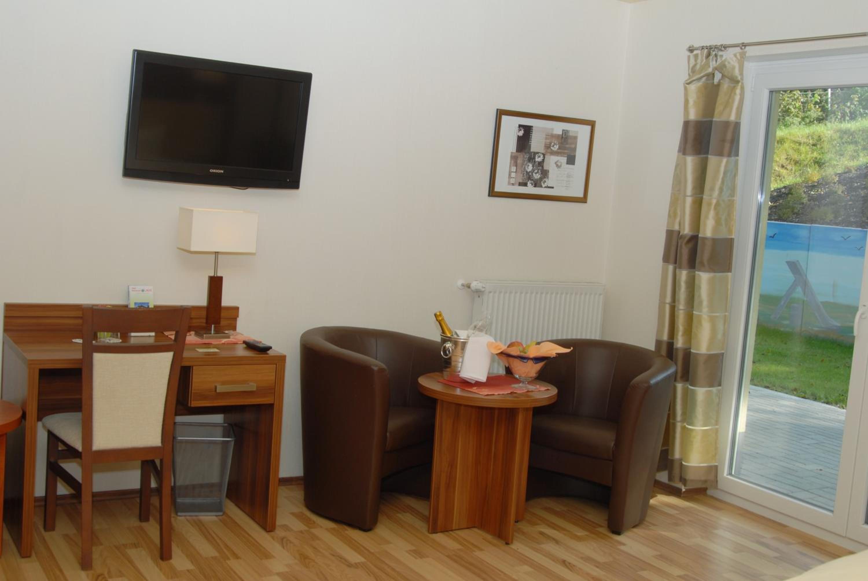 Triple Room - Photo 5