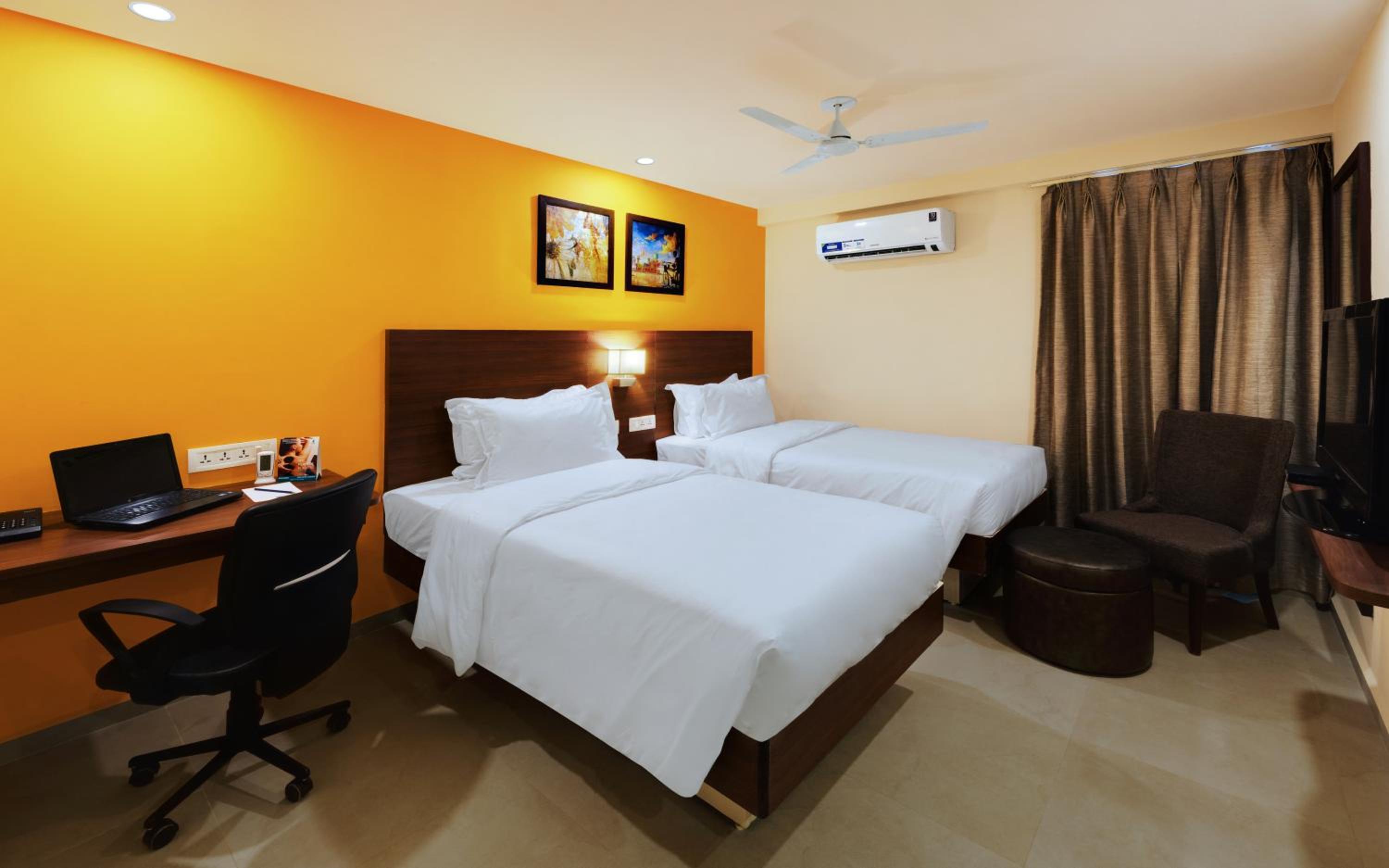 Twin Room - Non-Smoking