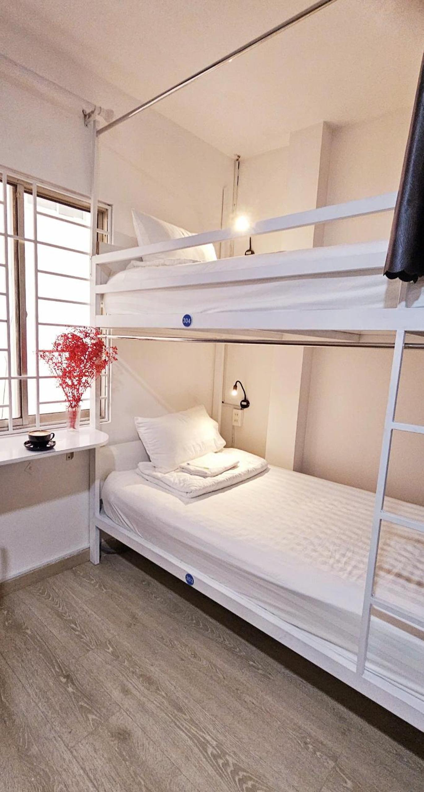 Bed in 8-Bed Mixed Dormitory Room