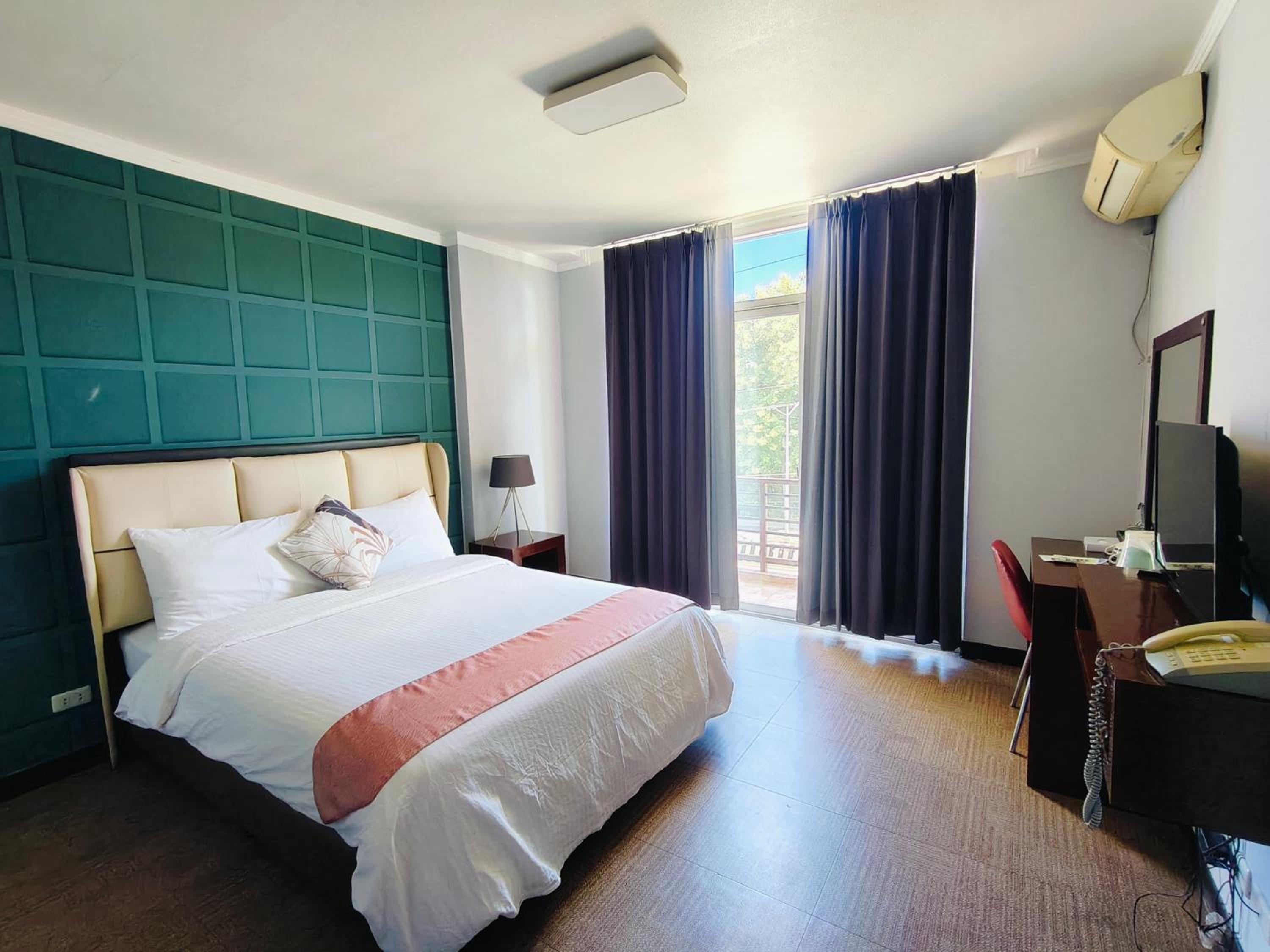 Superior Suite