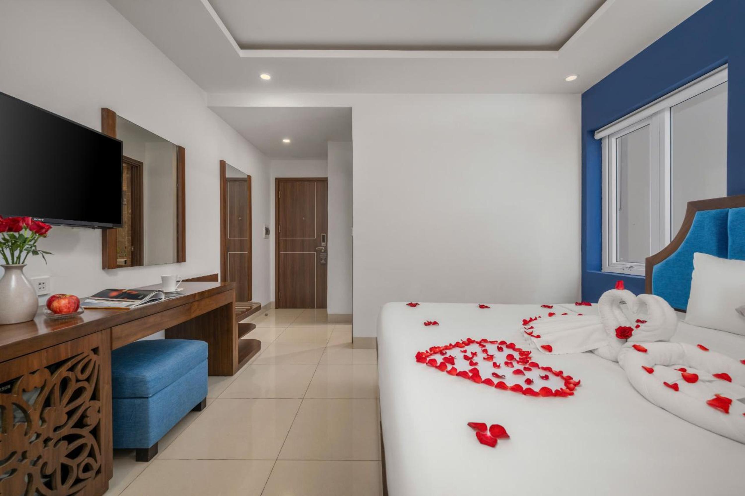 Superior Double Room - Photo 8