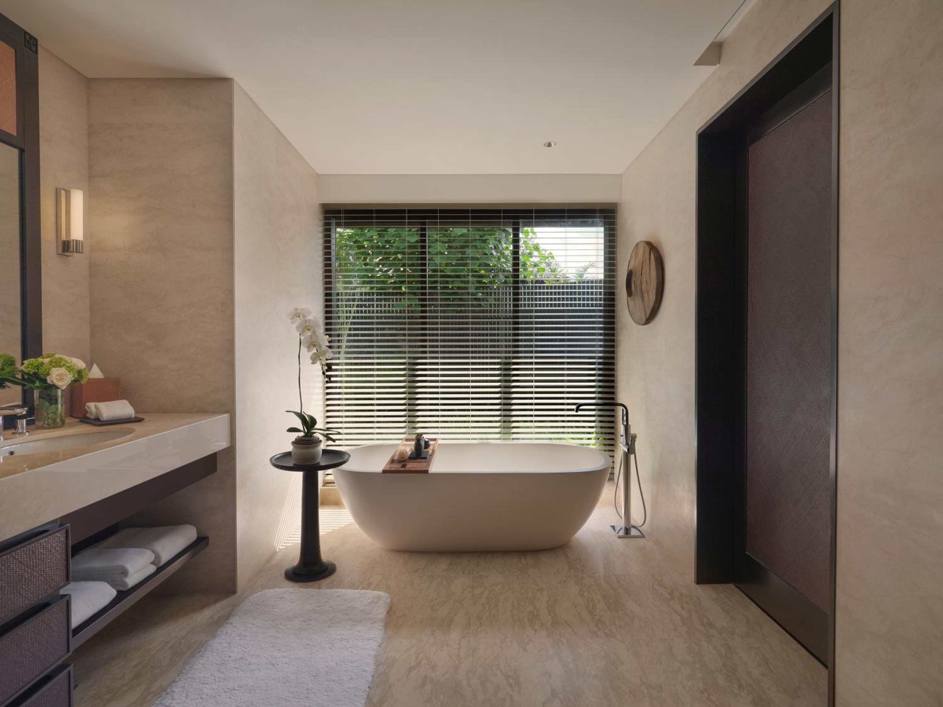 Ocean Front Two Bedroom Pool Villa with Free Resort Benefit and Complimentary Round-trip Airport Transfer - Photo 9