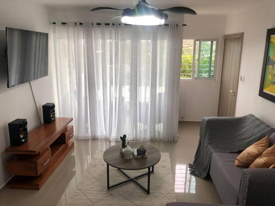Three-Bedroom Apartment With Balcony photo 1
