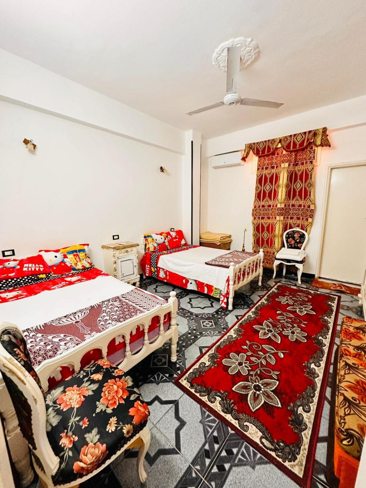 Double Room with Private Bathroom - Photo 5