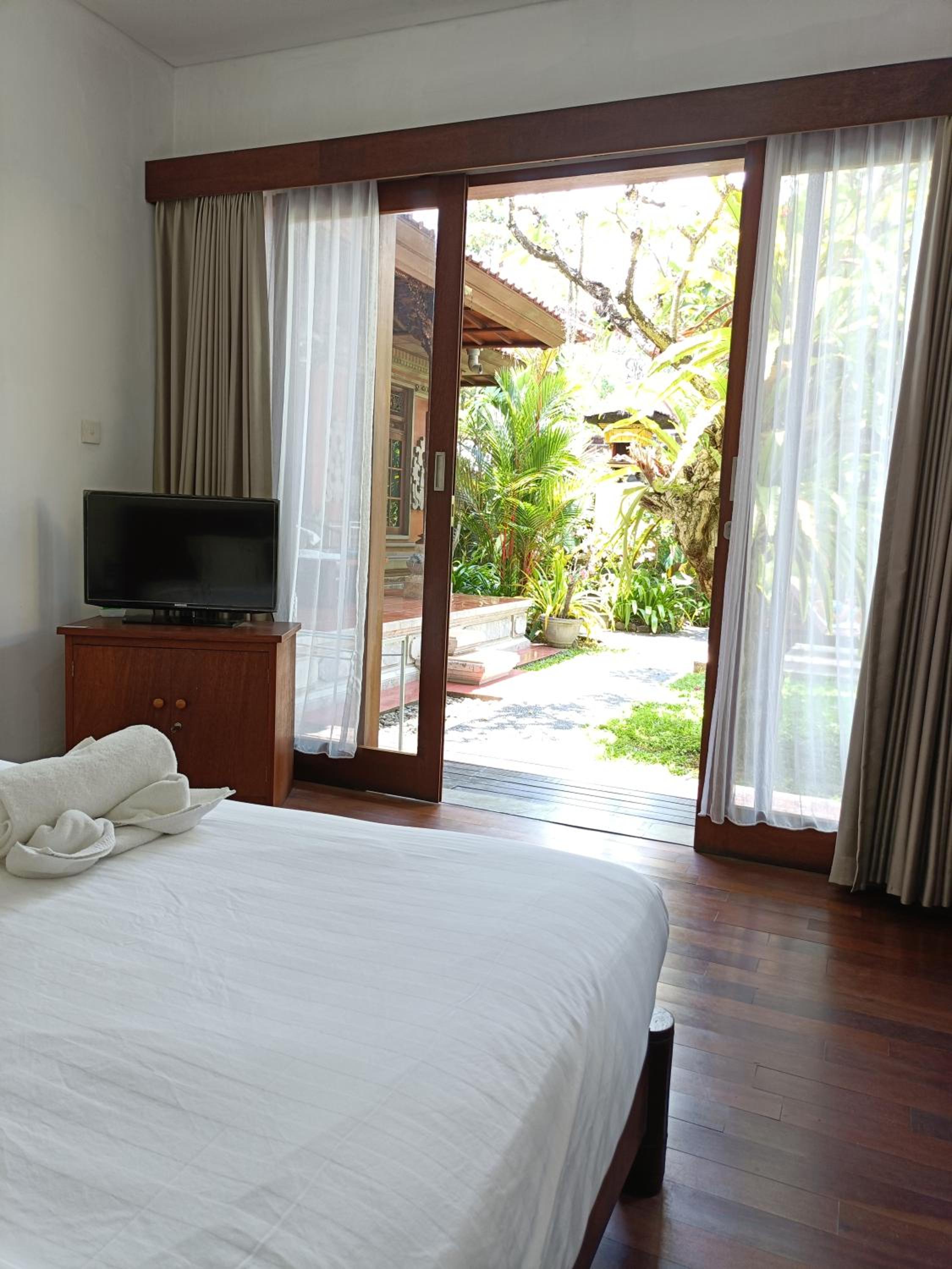 Superior Room - Photo 11