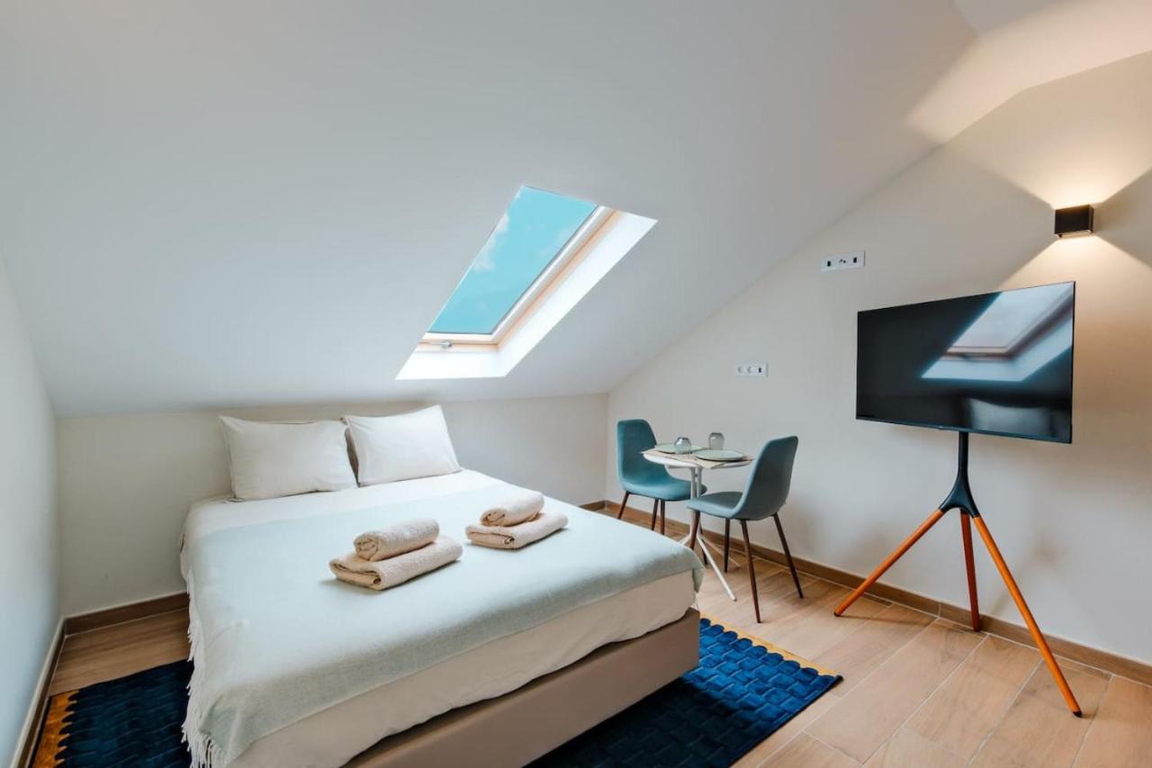 Apartment - Photo 2