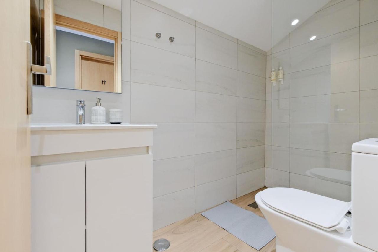 Apartment - Photo 4