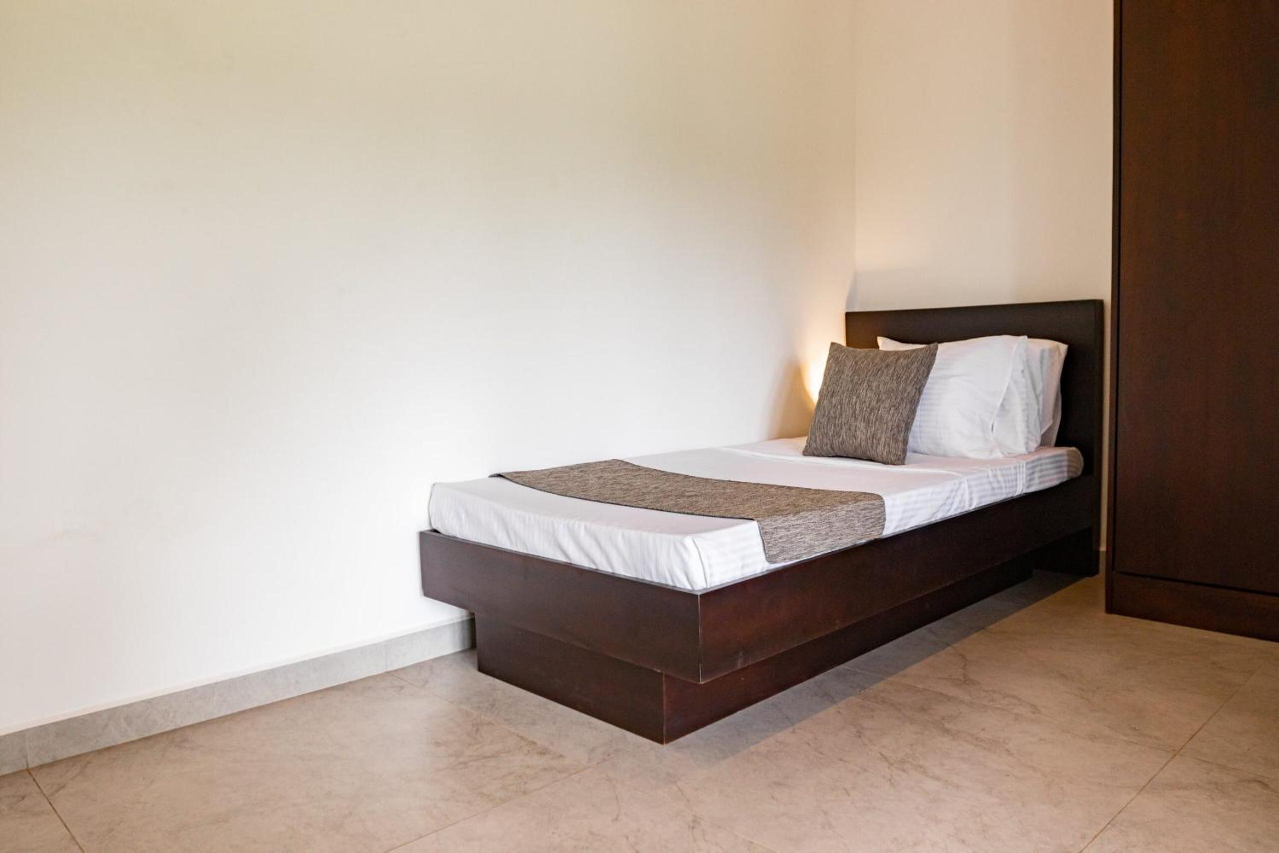 Deluxe Triple Room photo 3