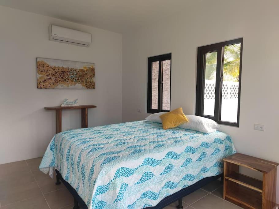 Four-Bedroom House photo 1