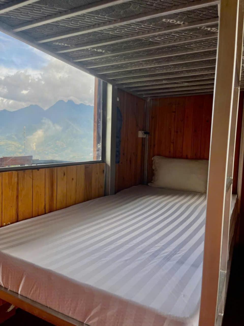 Budget Twin Room photo 3