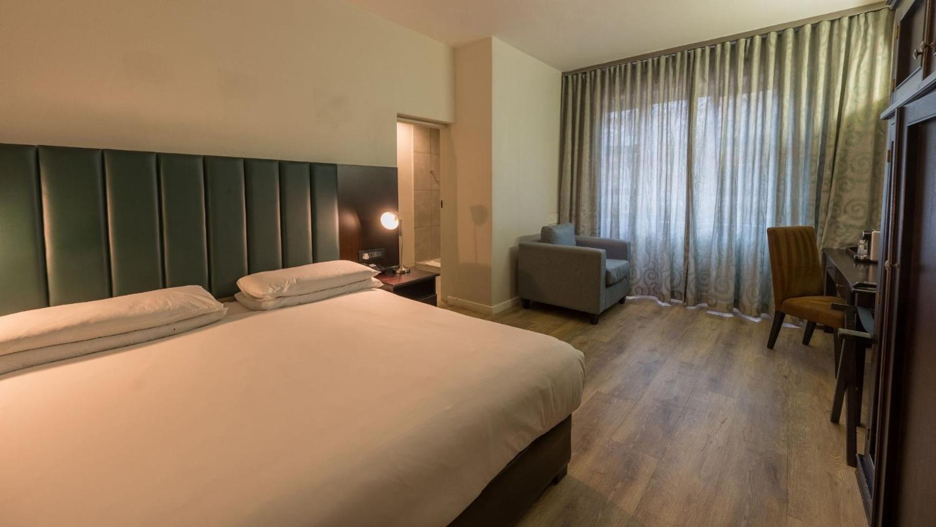 Executive Room photo 3