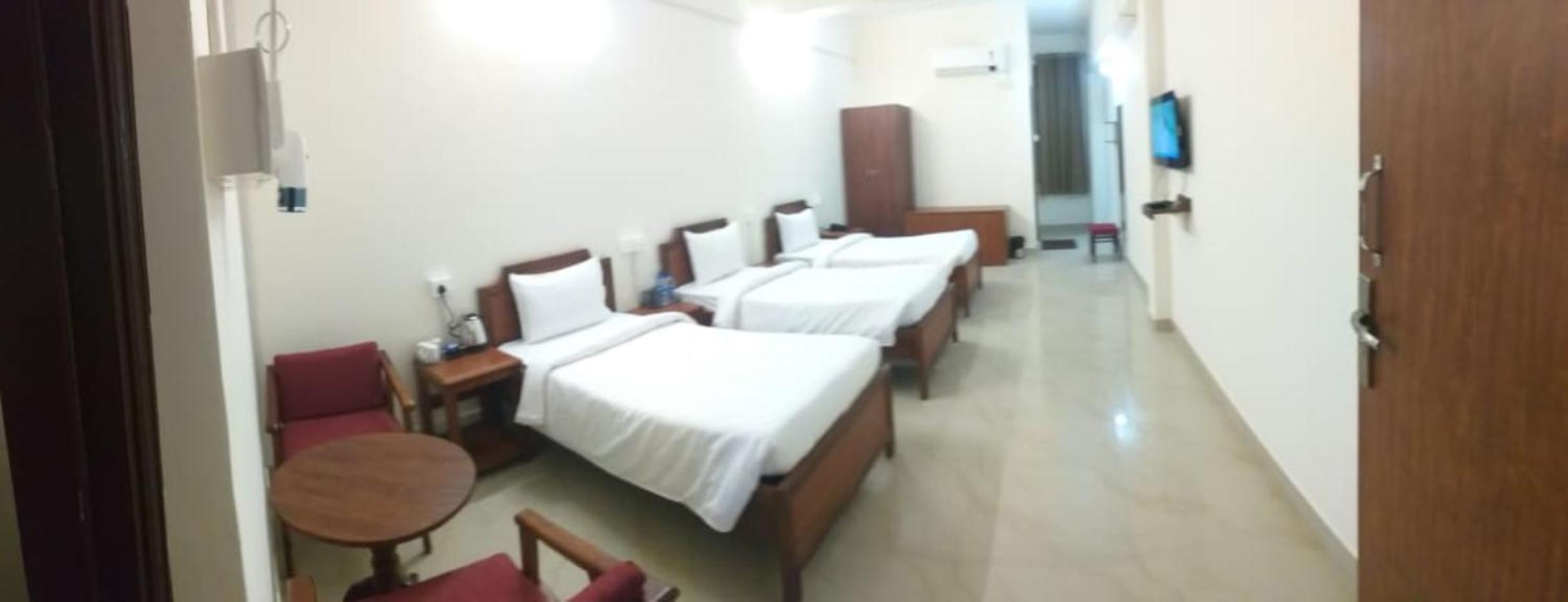 Budget Triple Room - Photo 2