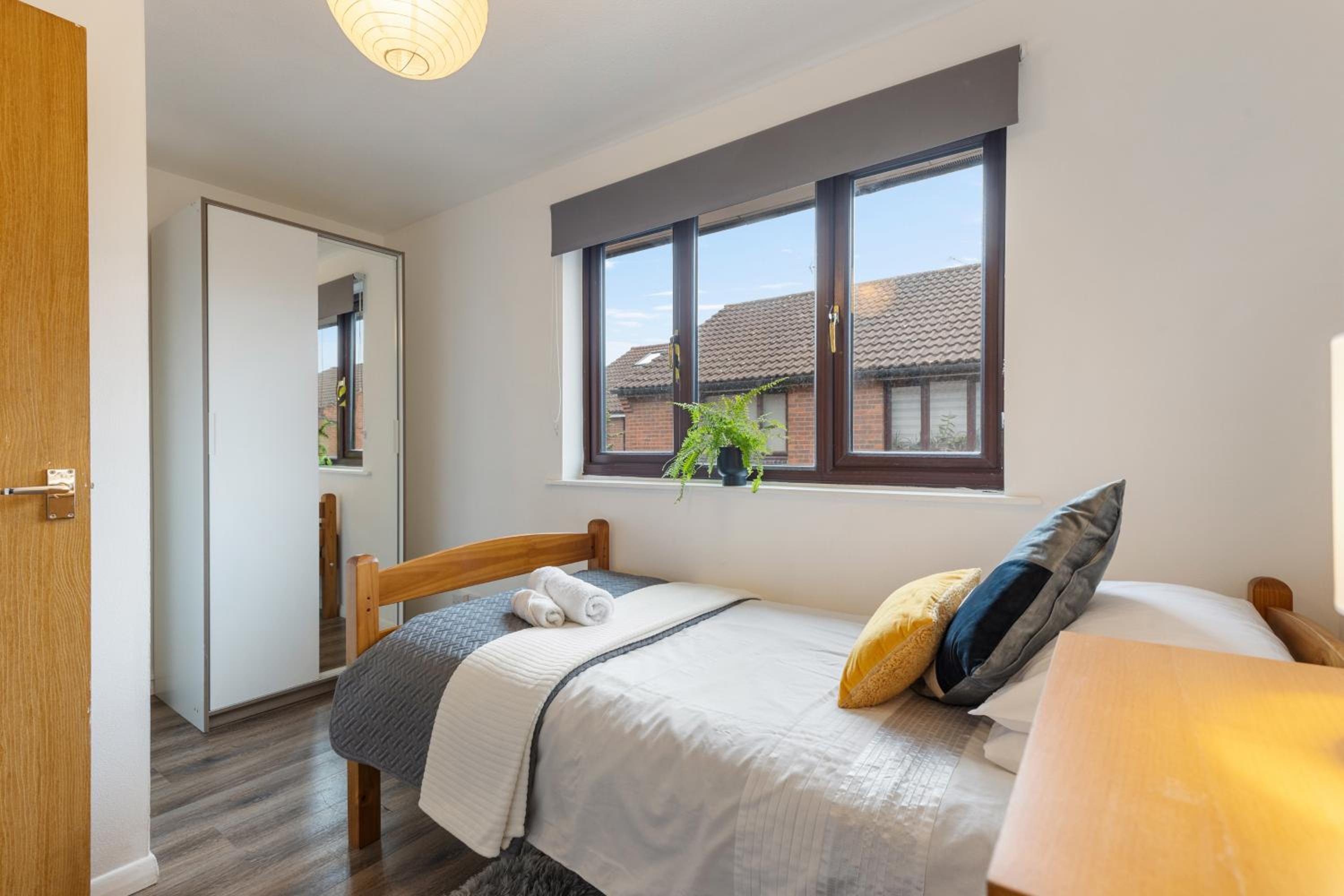 Two-Bedroom House photo 2