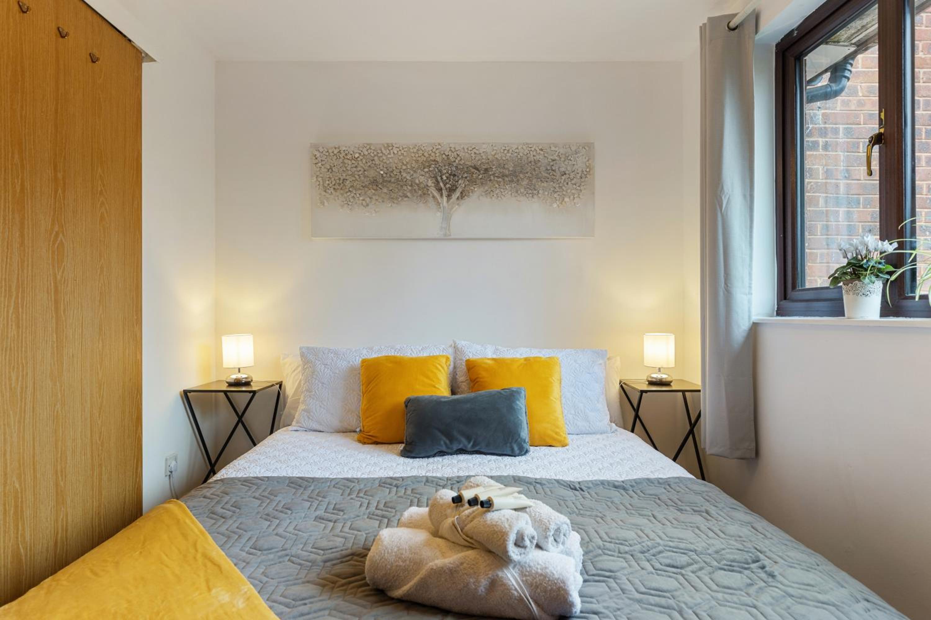 Two-Bedroom House photo 1