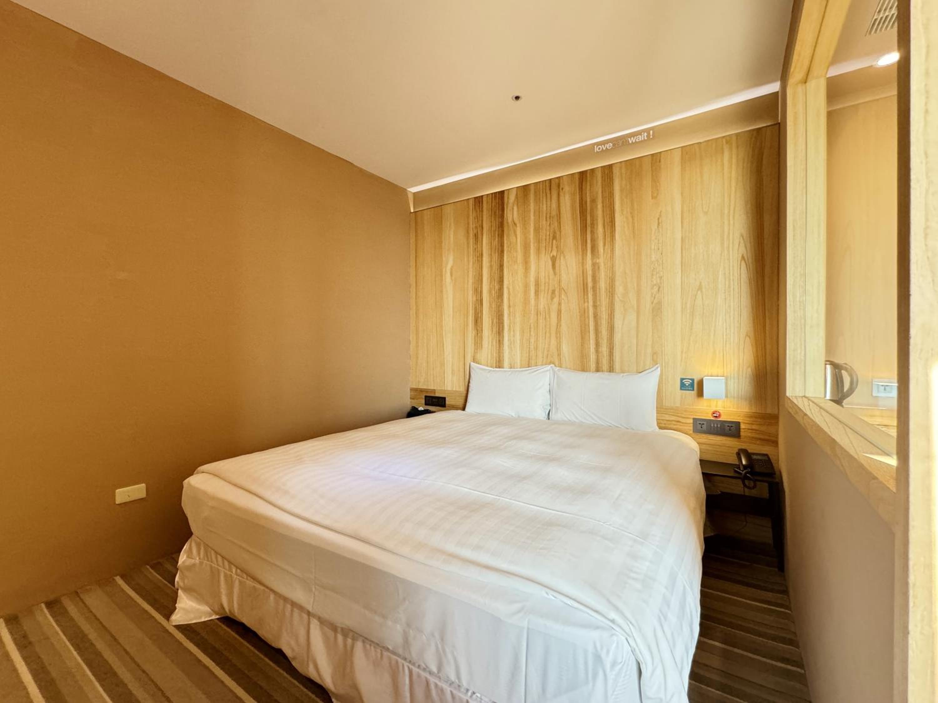 Deluxe Queen Room photo 1