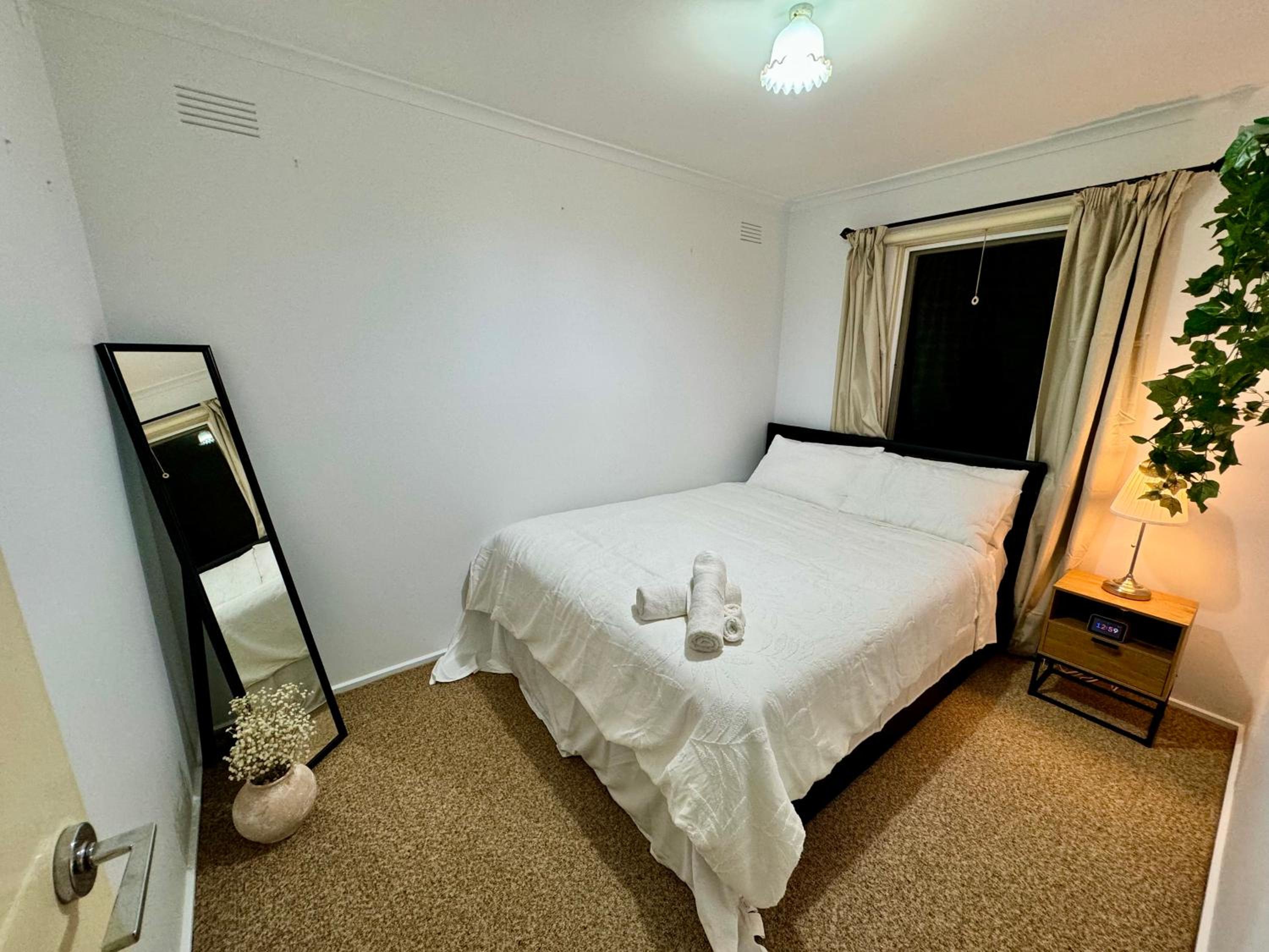 Three-Bedroom House photo 1