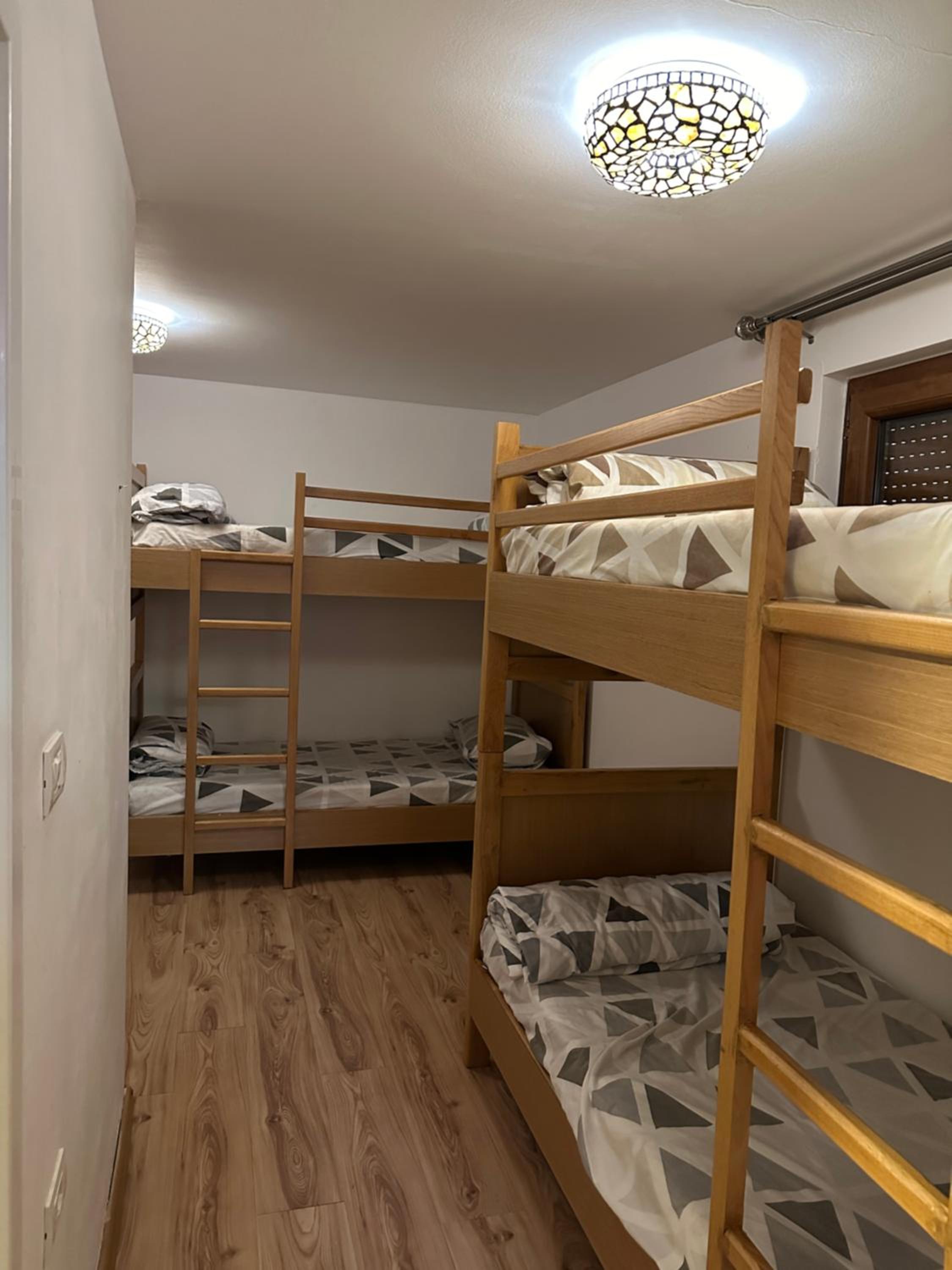 Bed In 6-Bed Mixed Dormitory Room photo 2