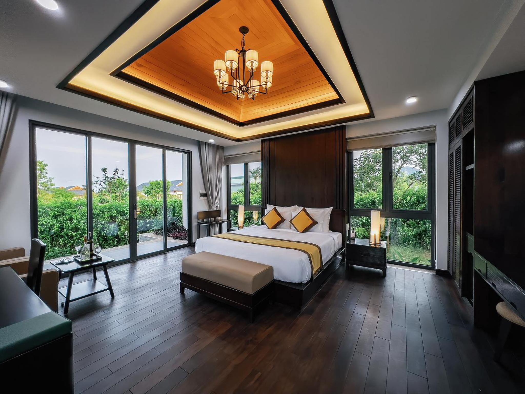 Villa with Garden View - Photo 1