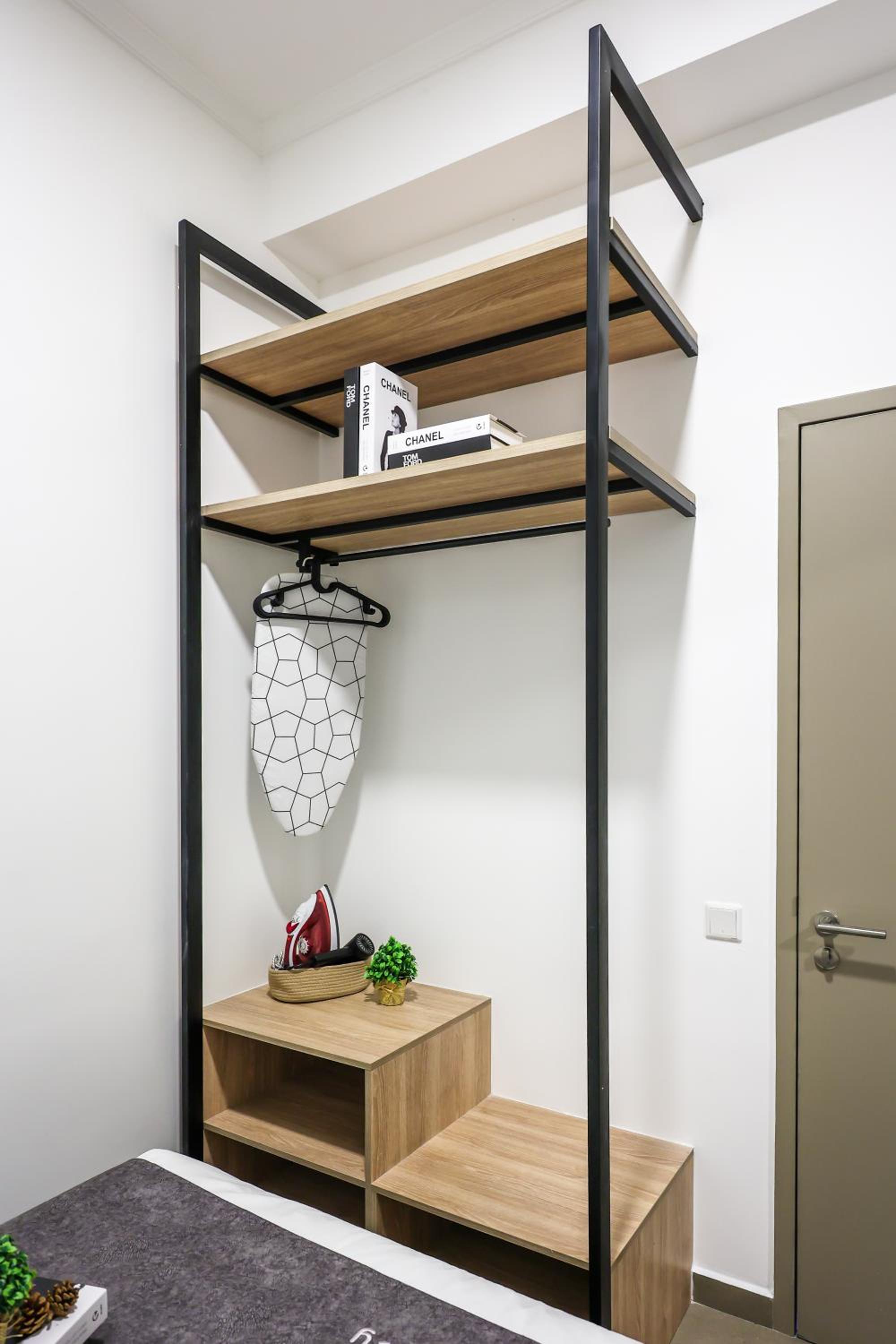 Premium Two-Bedroom - Photo 23