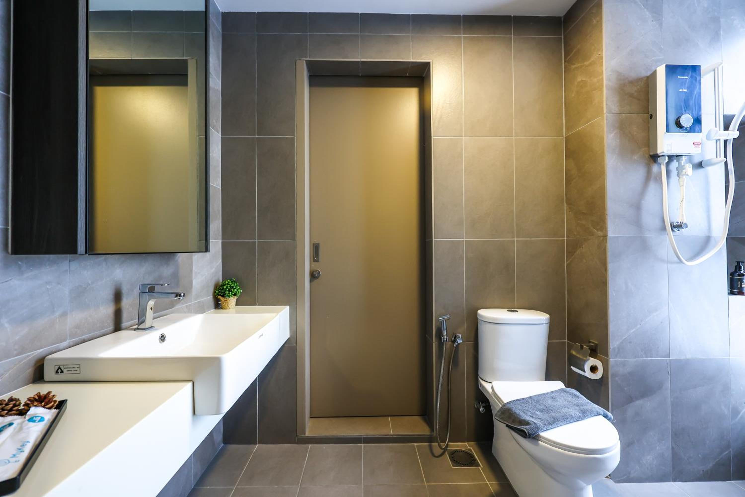 Premium Two-Bedroom - Photo 65