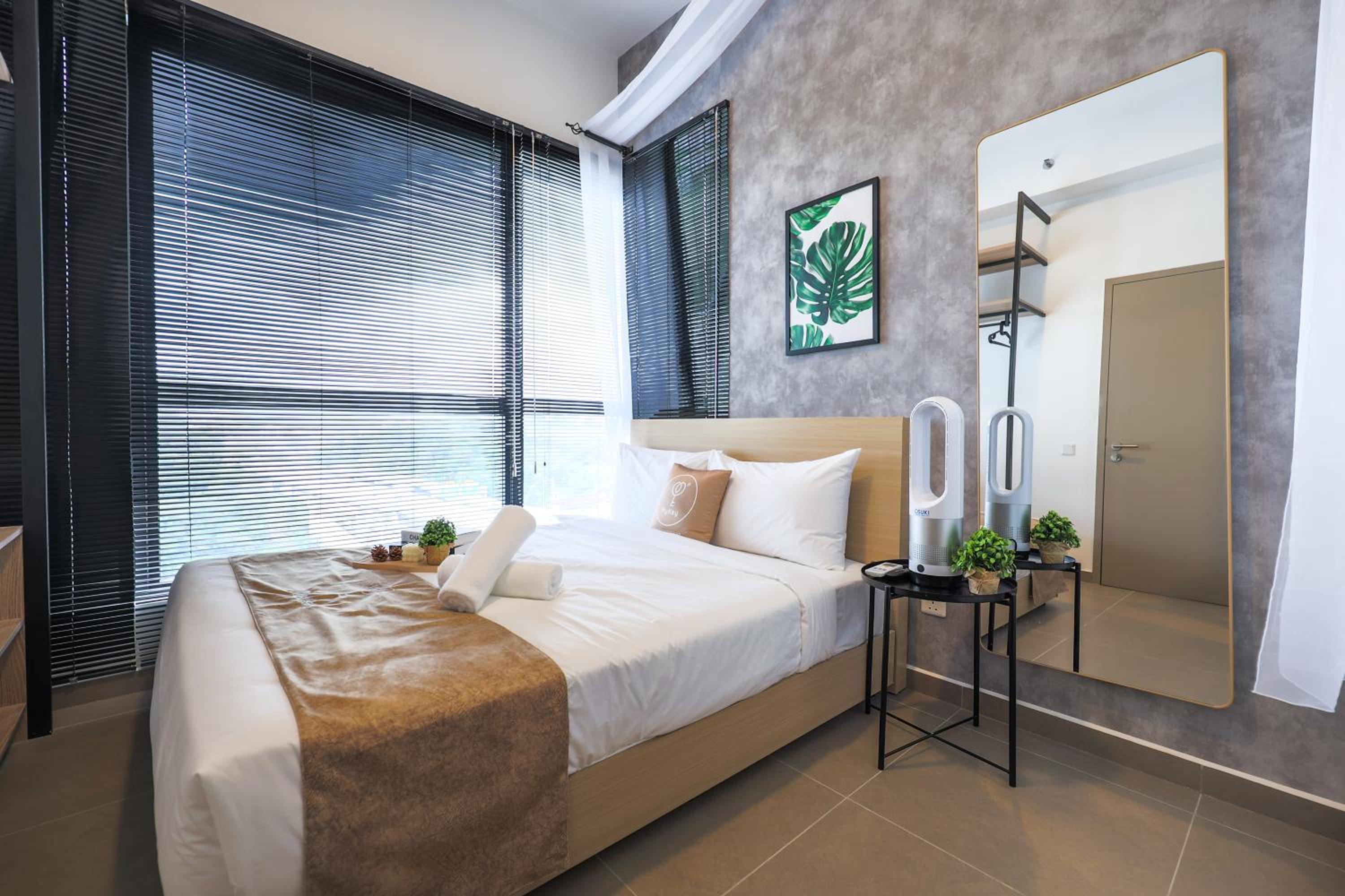 Premium Two-Bedroom - Photo 68