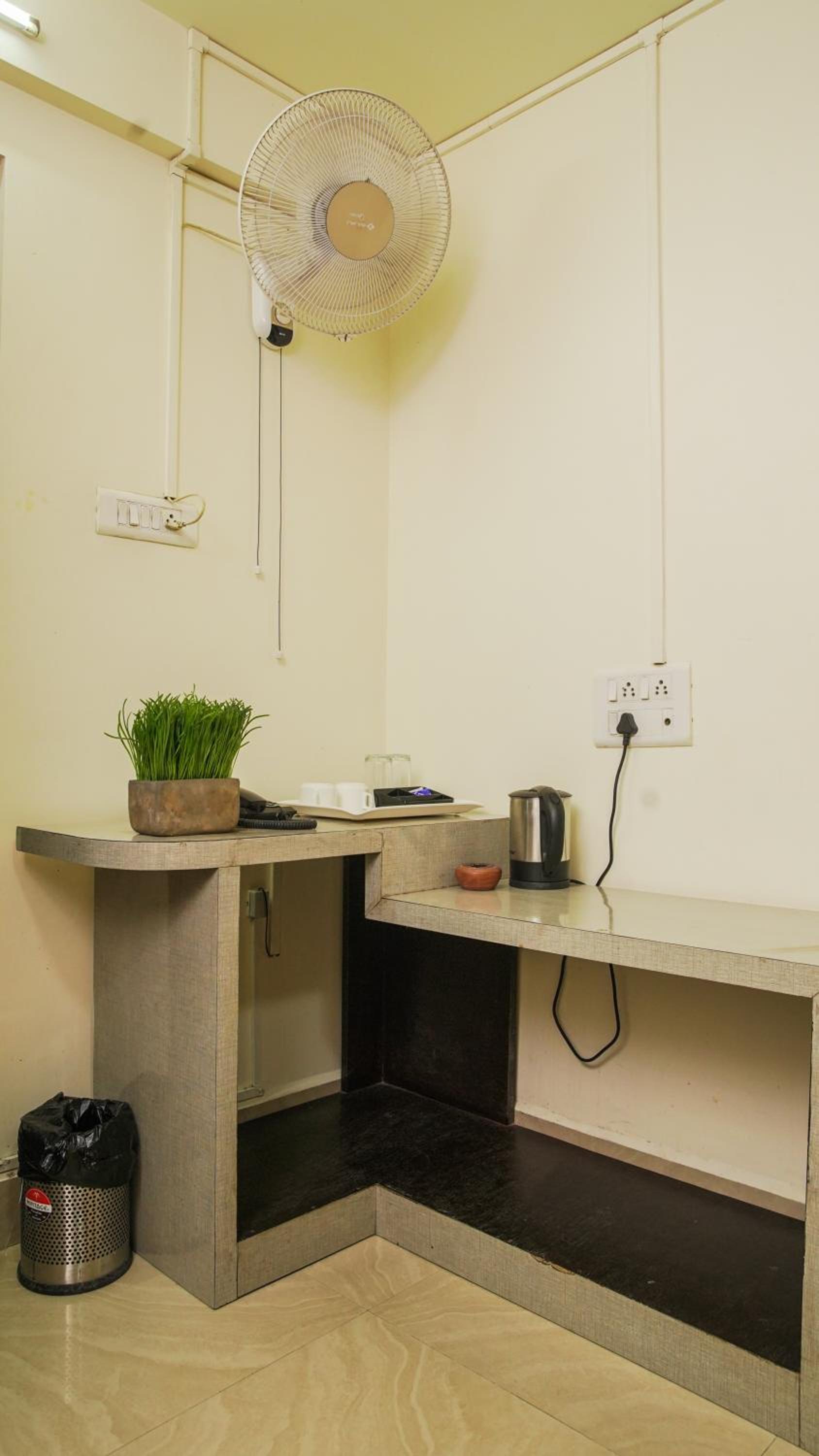 Small Double Room - Photo 28