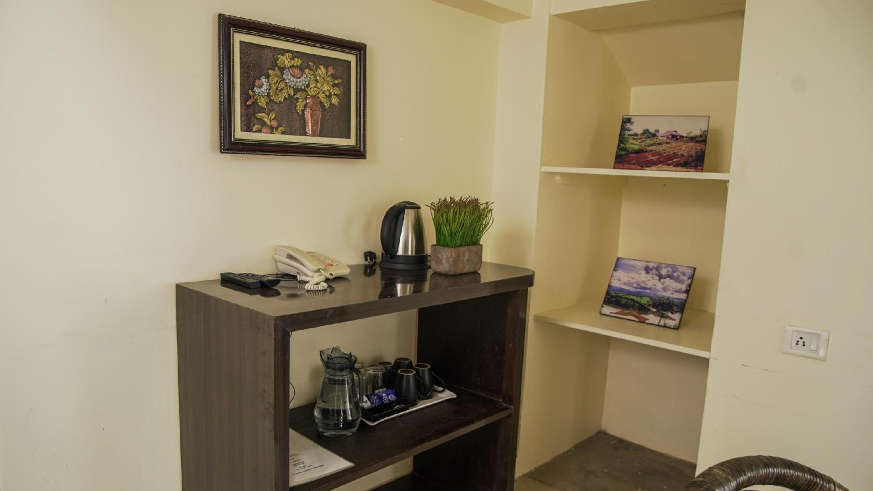 Deluxe Triple Room - Photo 11
