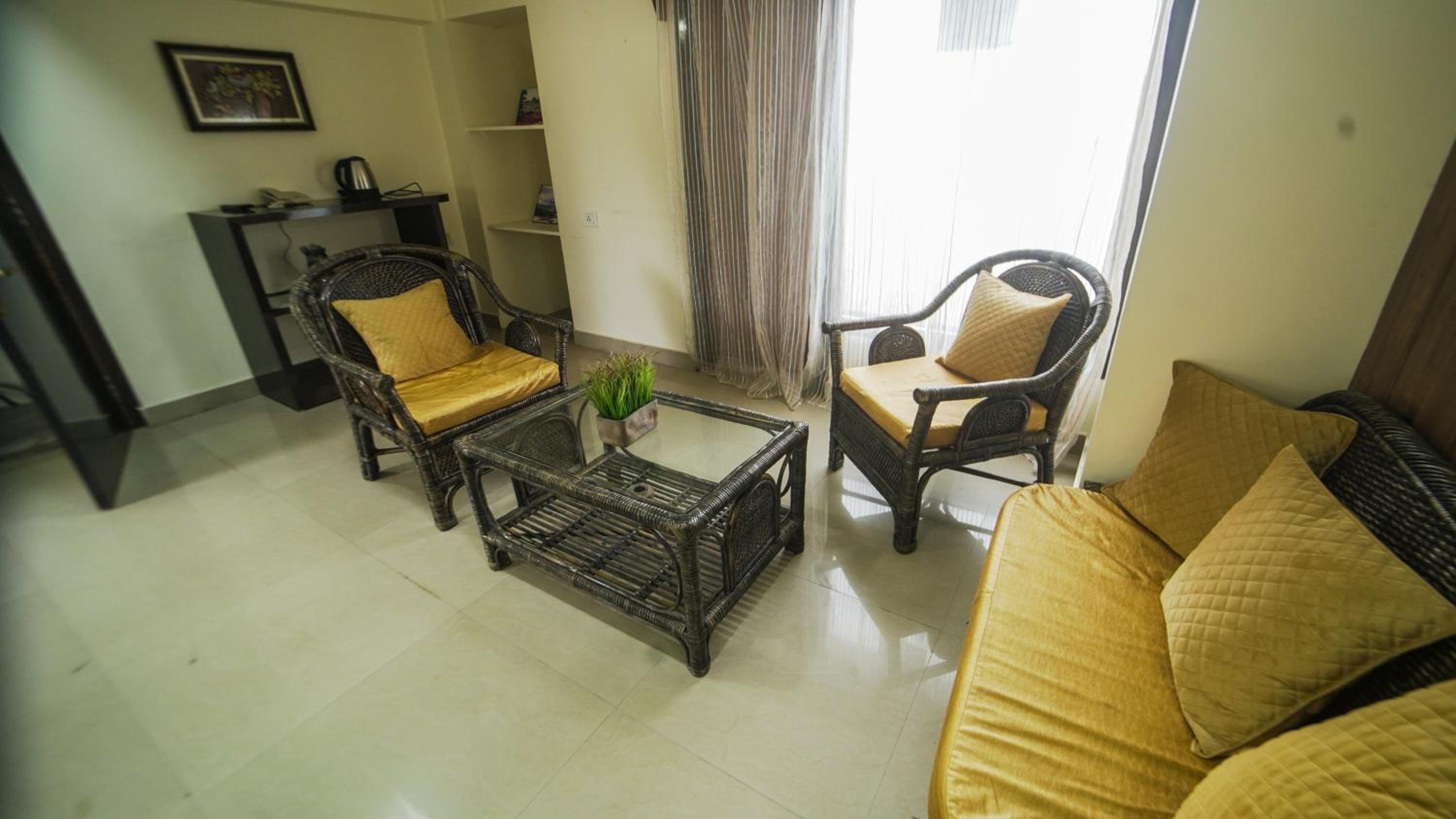 Deluxe Triple Room - Photo 5
