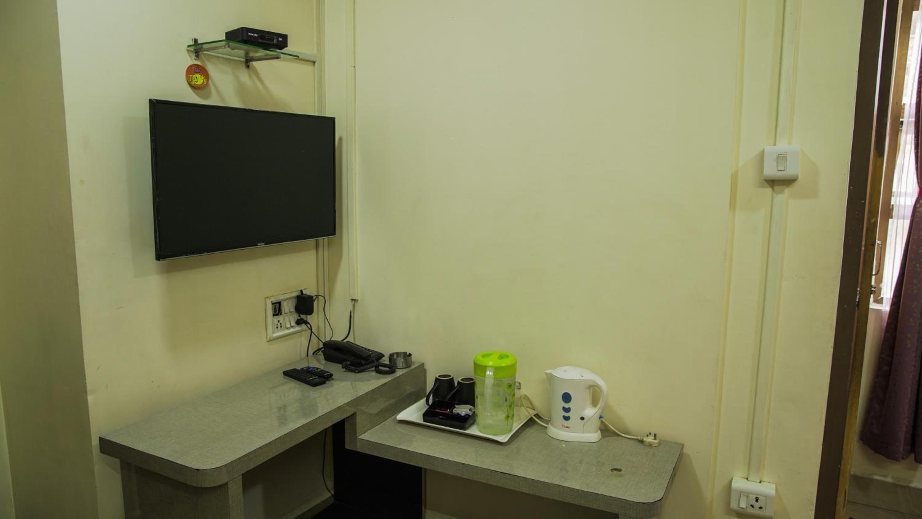 Small Double Room - Photo 33