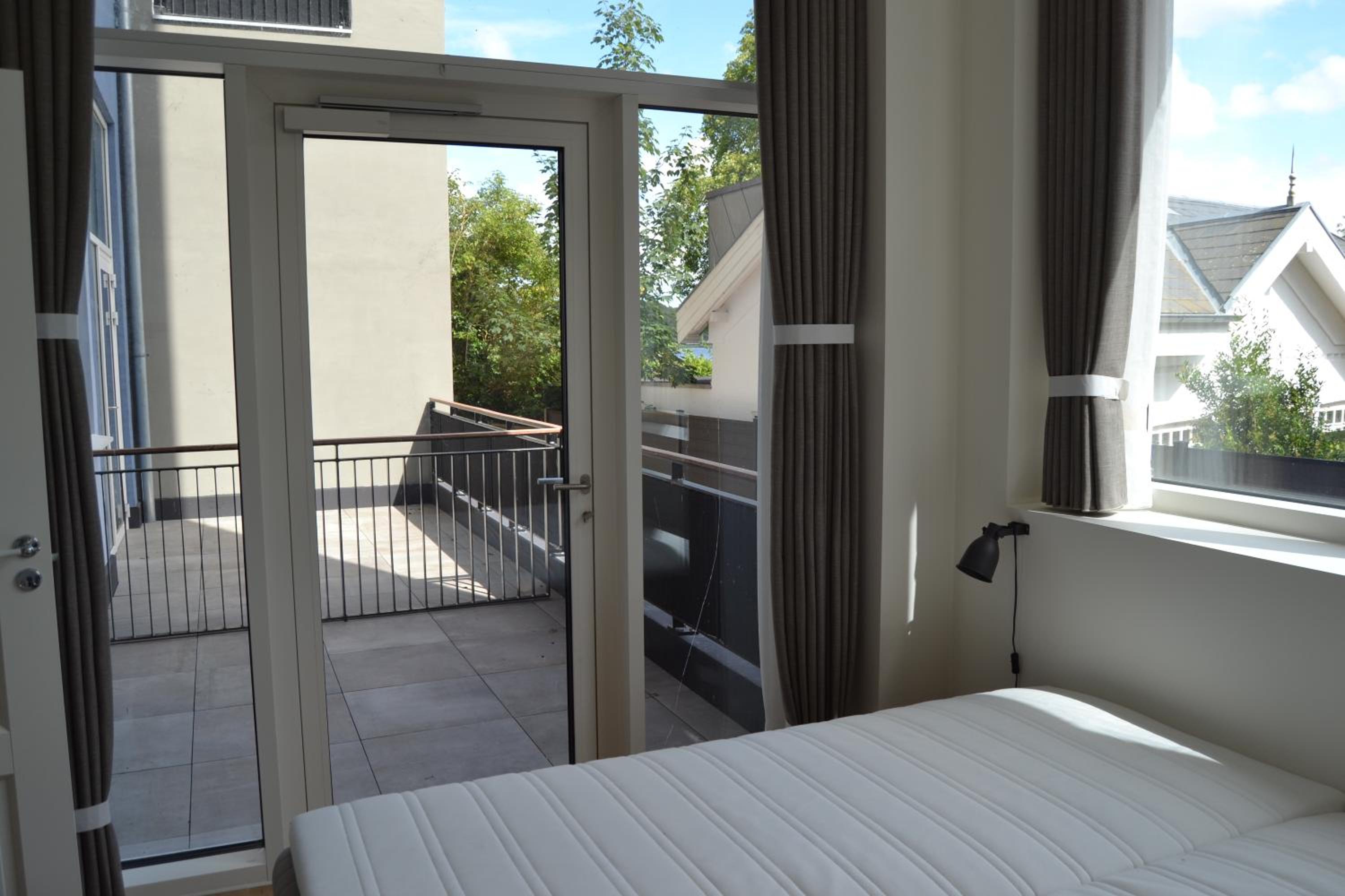 Two-Bedroom Deluxe Apartment with Balcony photo 3