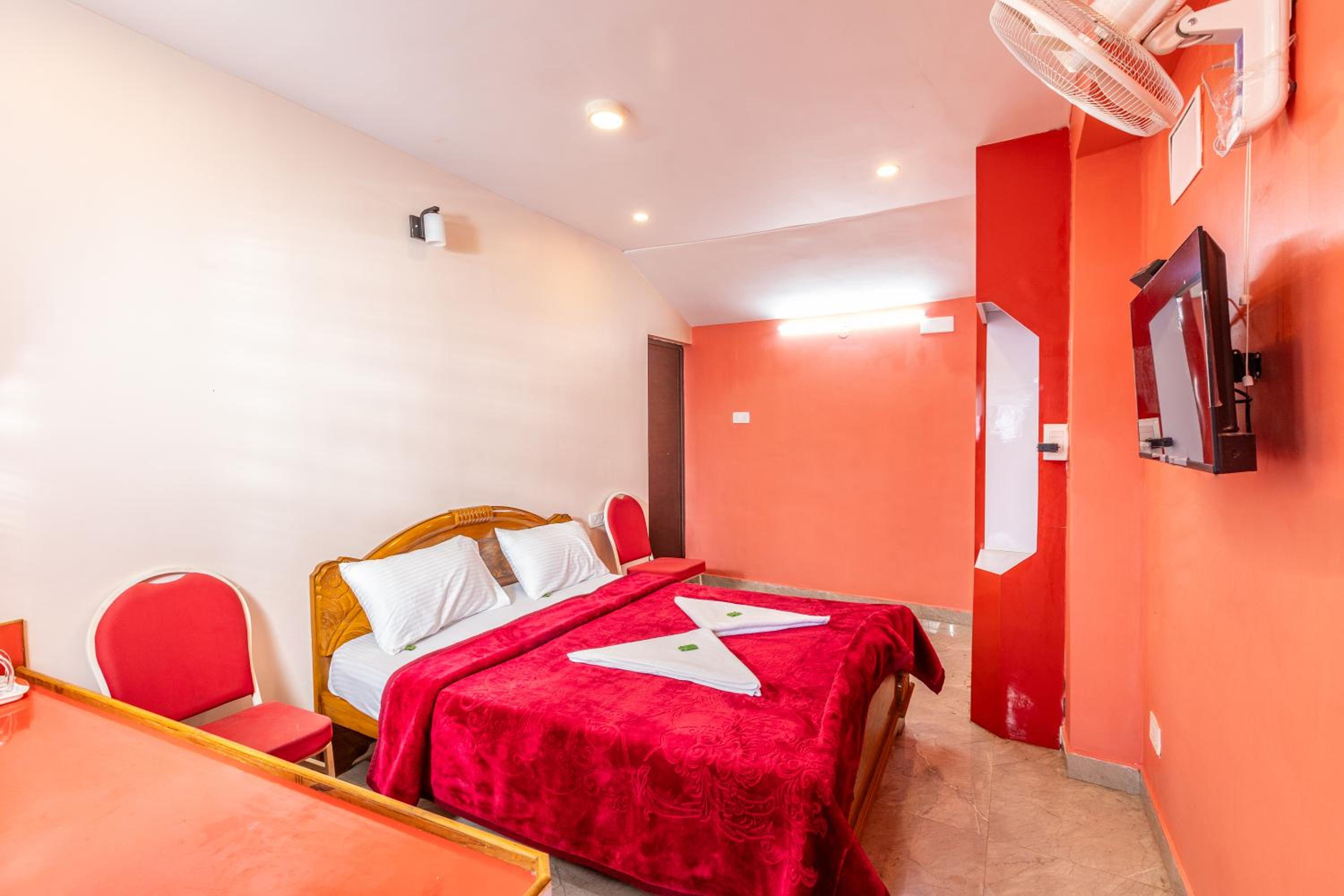 Double Room - Photo 19