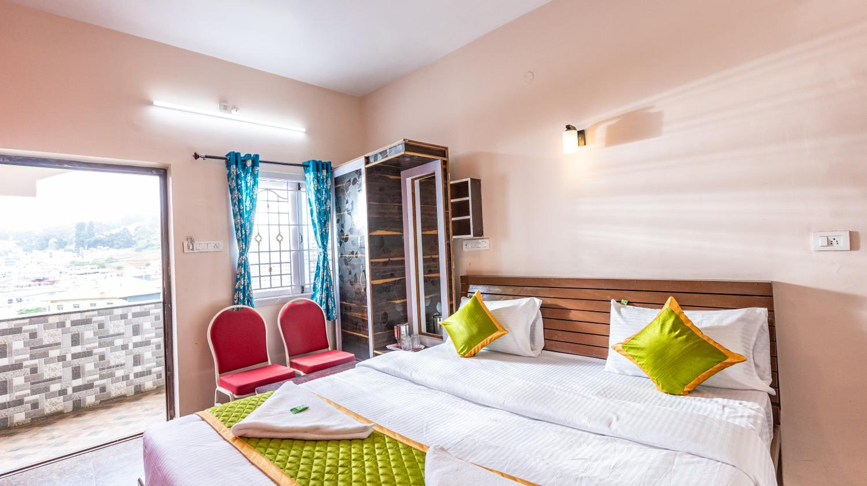 Double Room - Photo 22