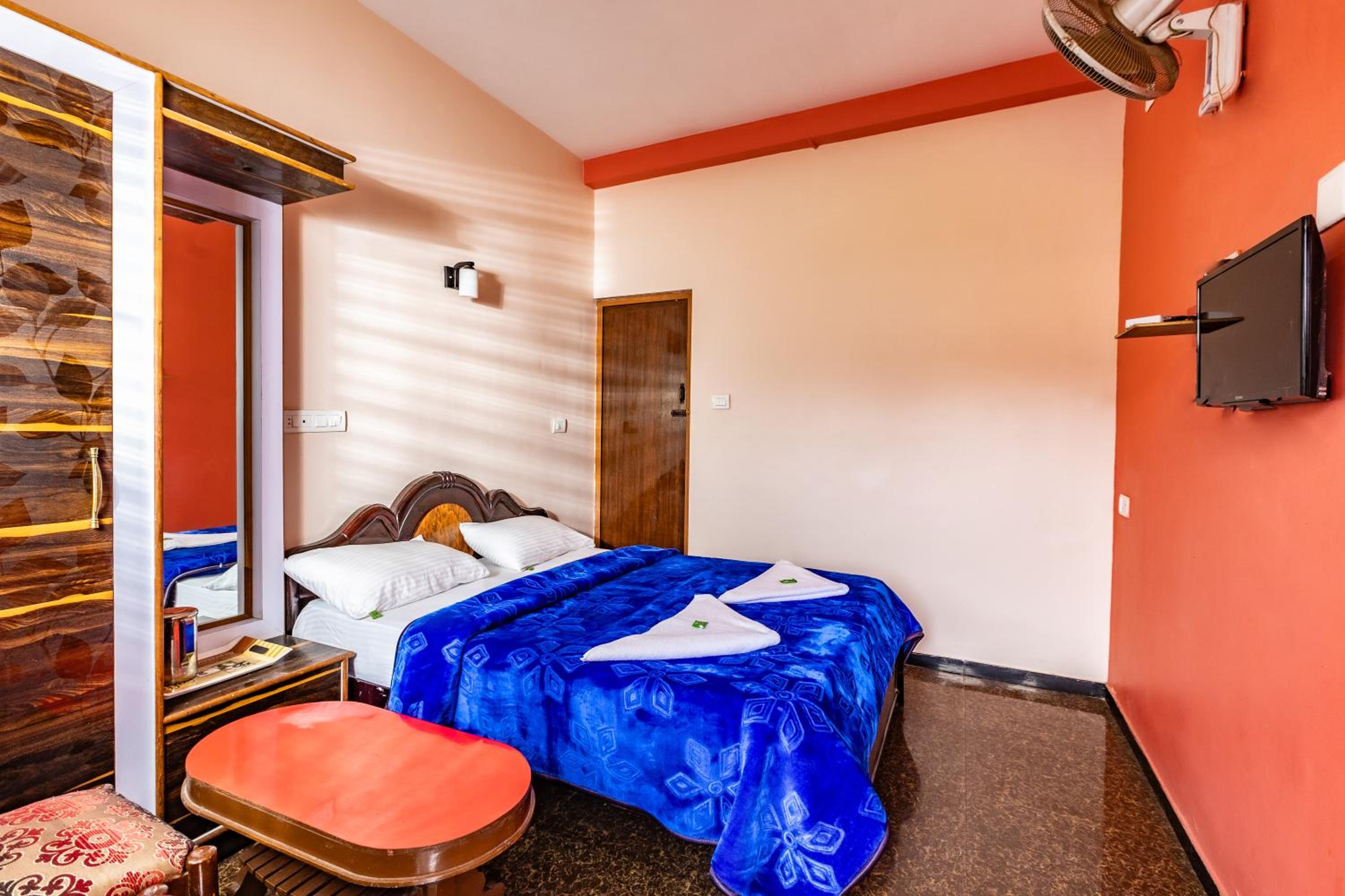 Double Room - Photo 9