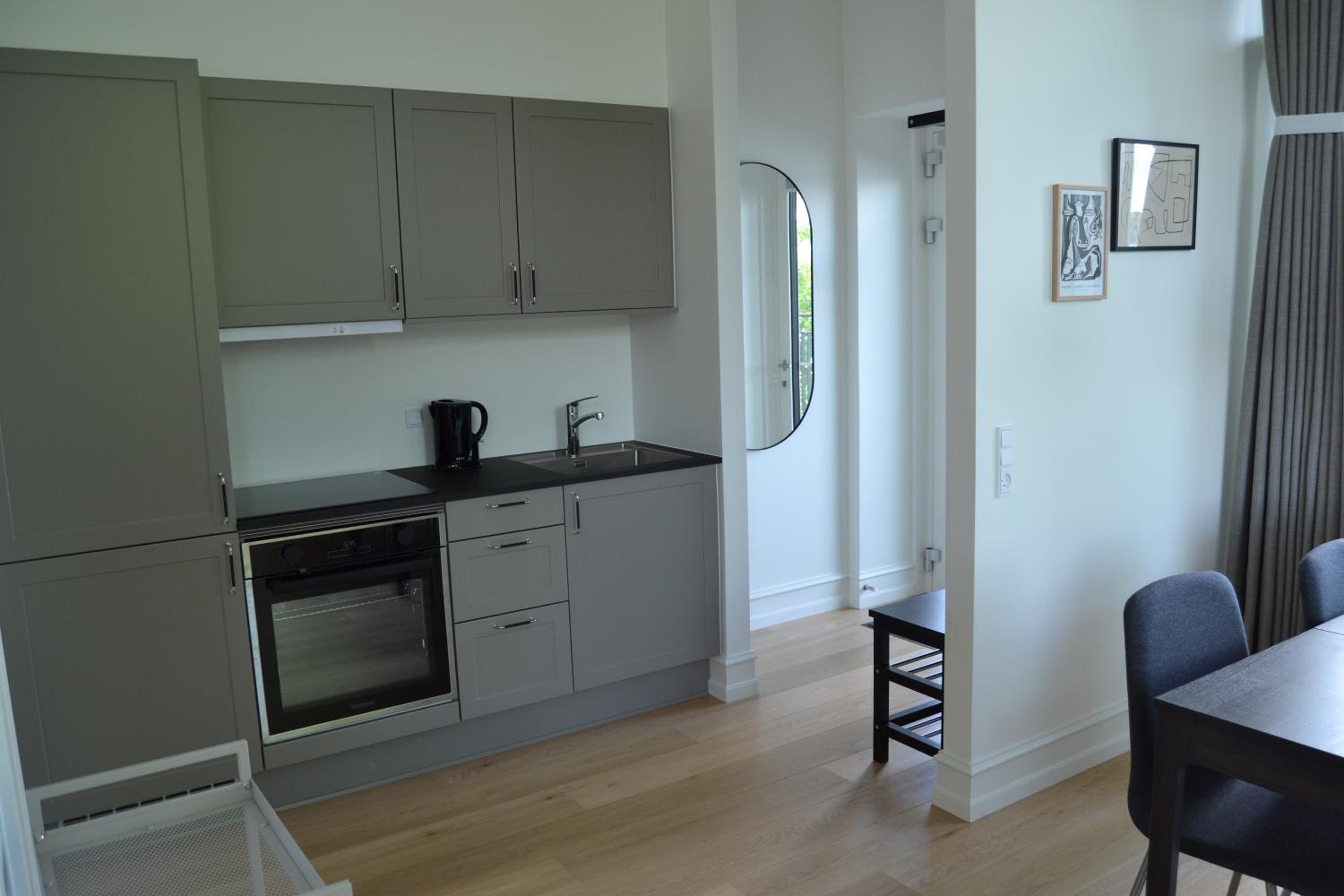 Suite Apartment photo 2