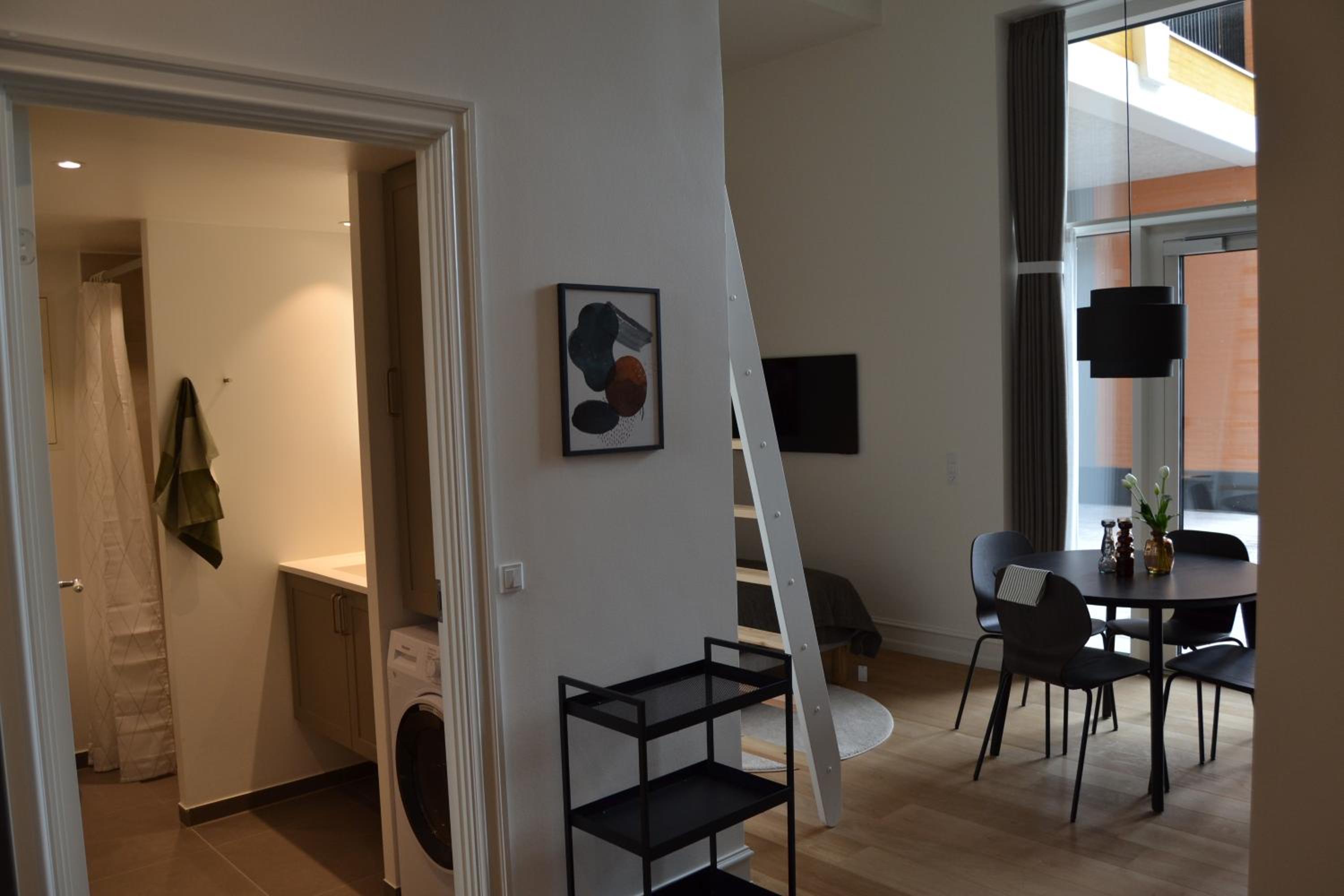Studio Apartment with One Double Bed