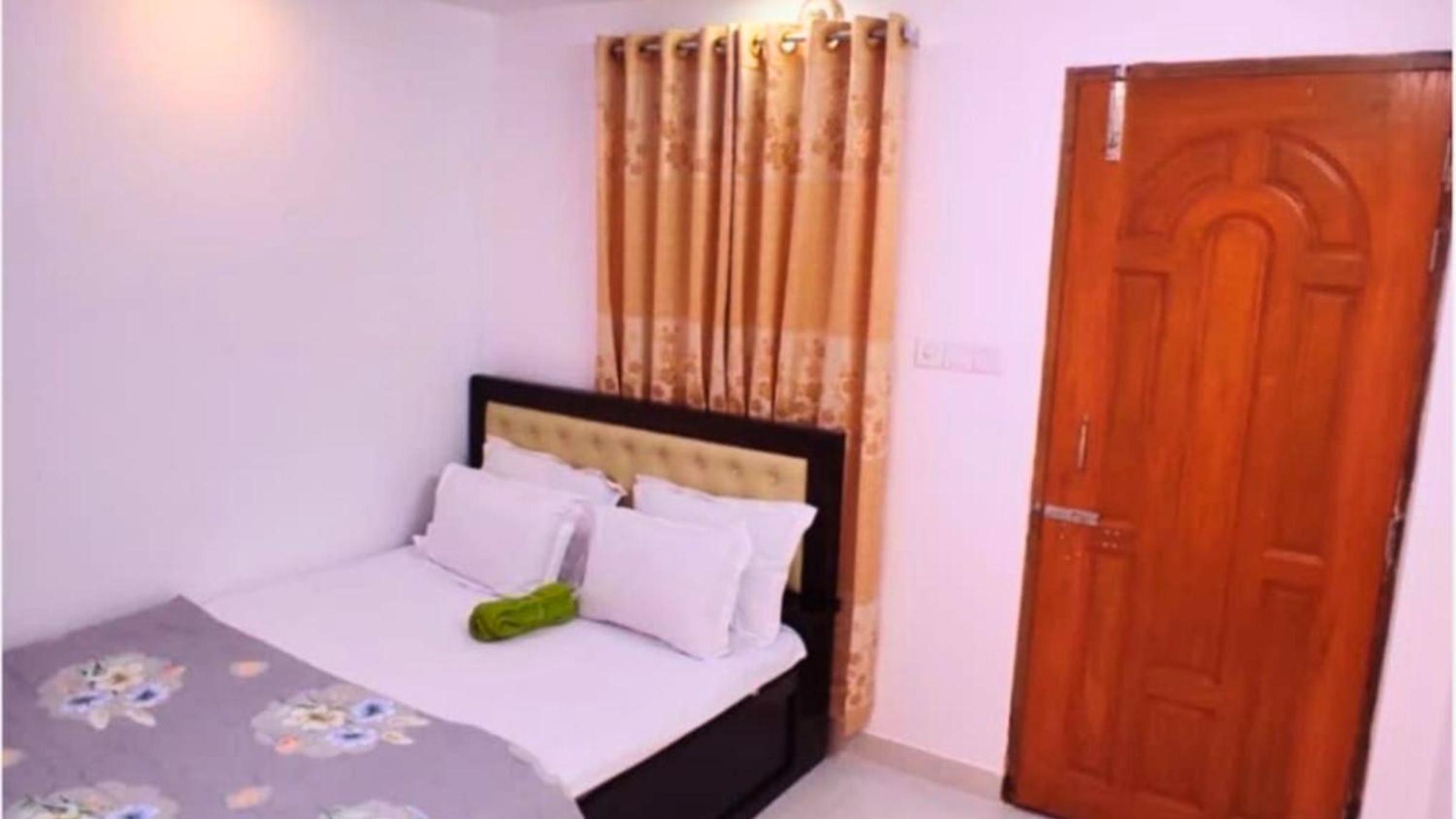 Budget Single Room
