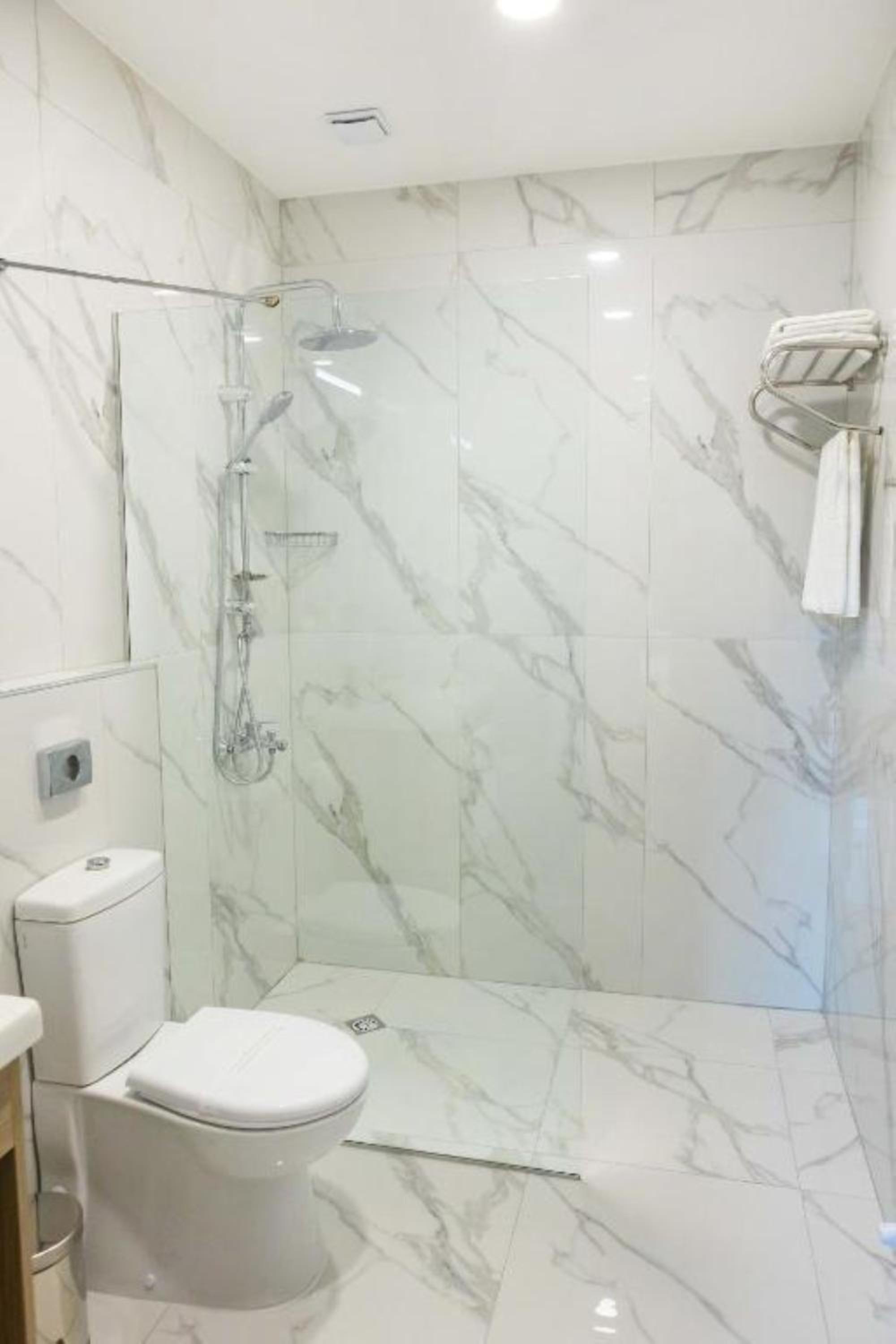 Deluxe Double Room with Balcony photo 2