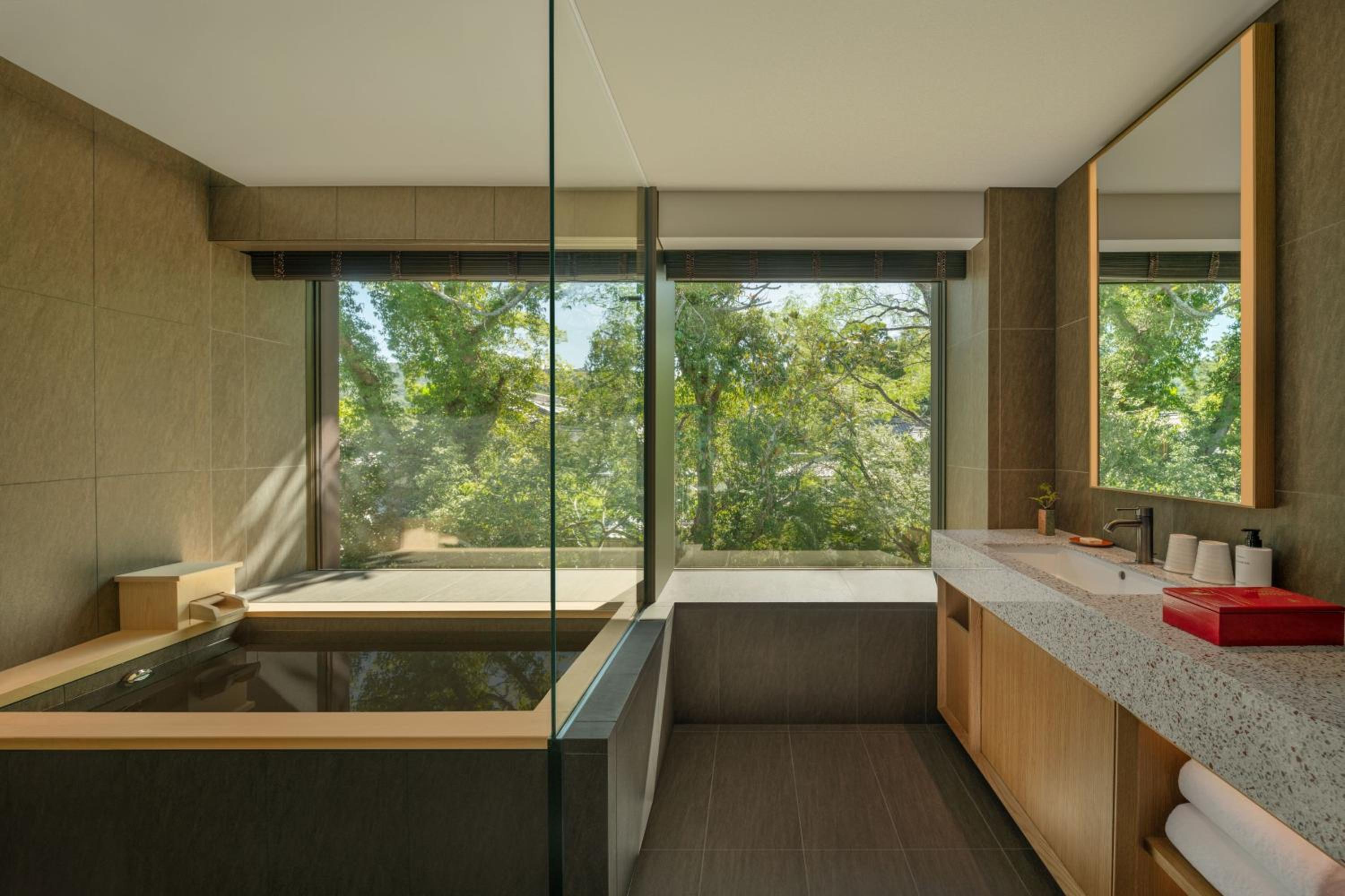 Deluxe Twin Room with Garden View