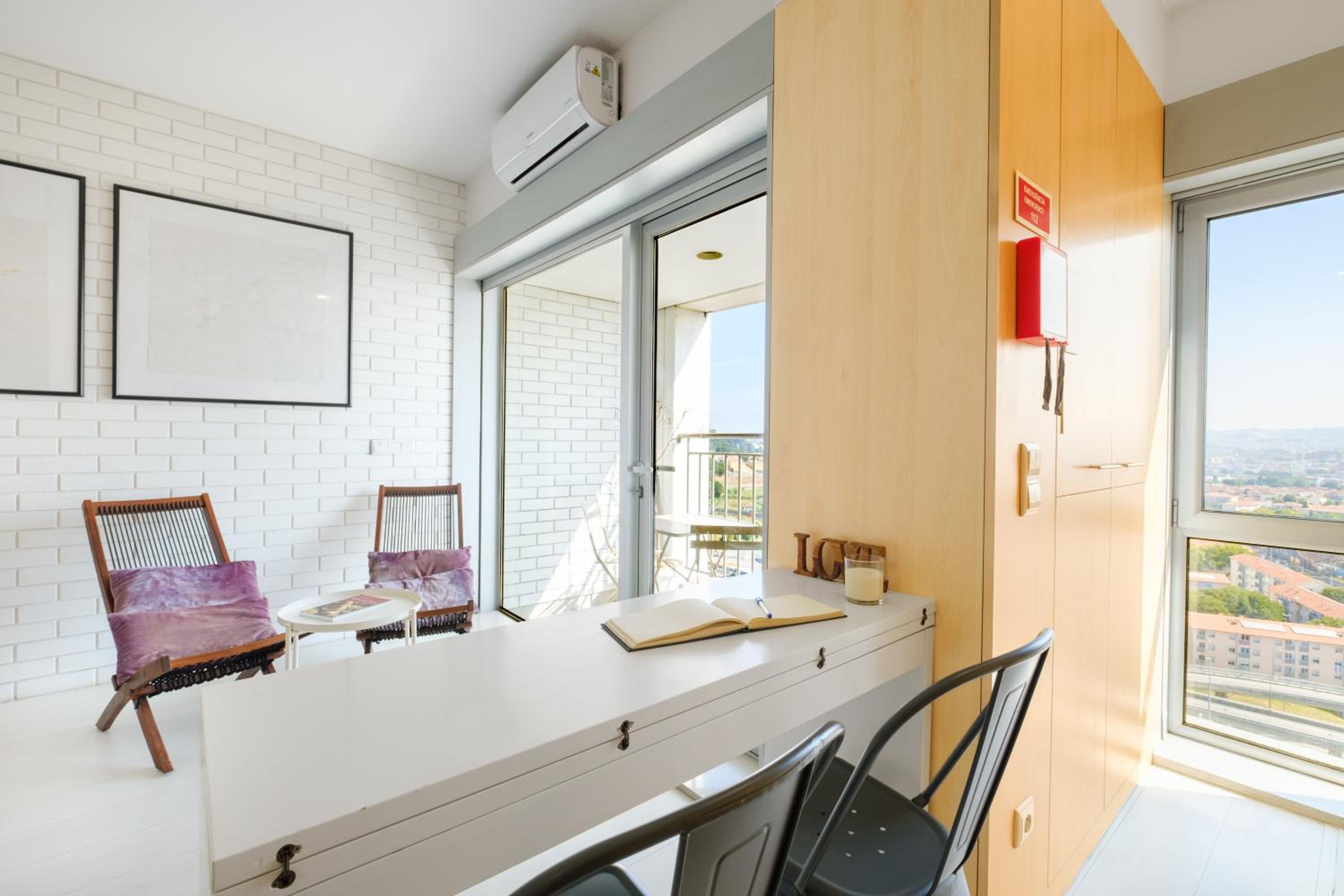 Studio Apartment - Photo 8